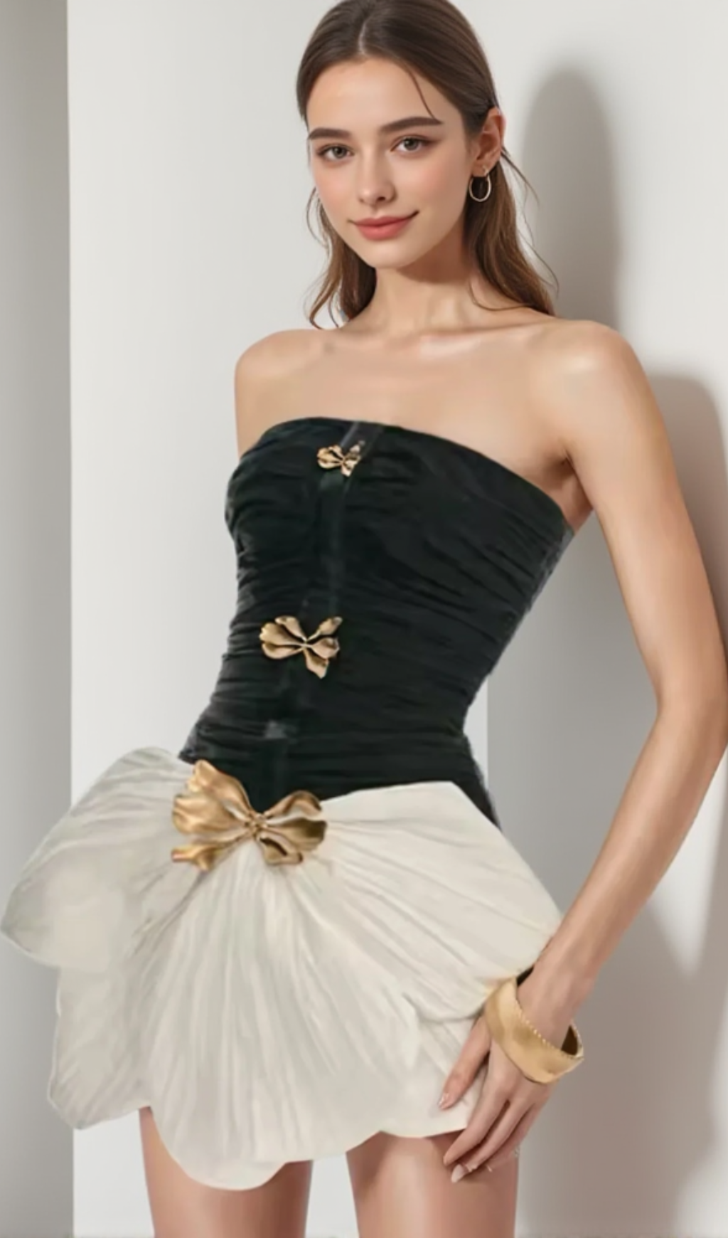 two-tone bow strapless ruched mini dress