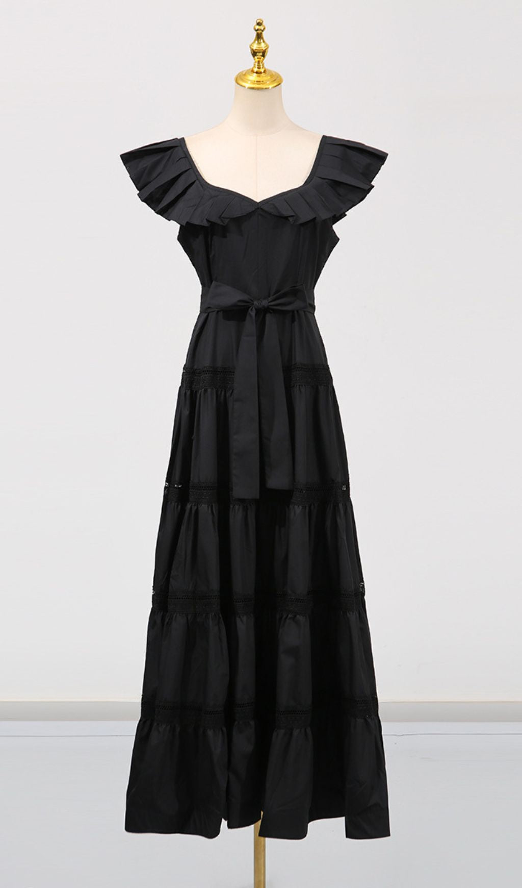 Farida Sleeveless Midi Dress