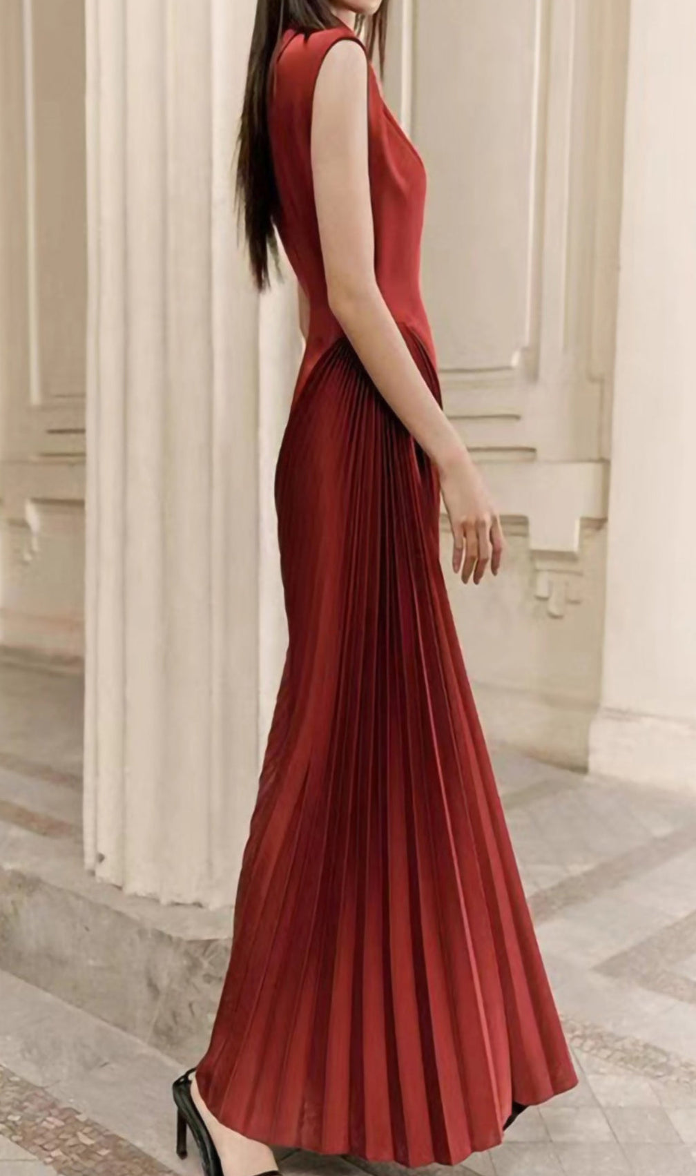 Red Diagonal Pleated Midi Dress