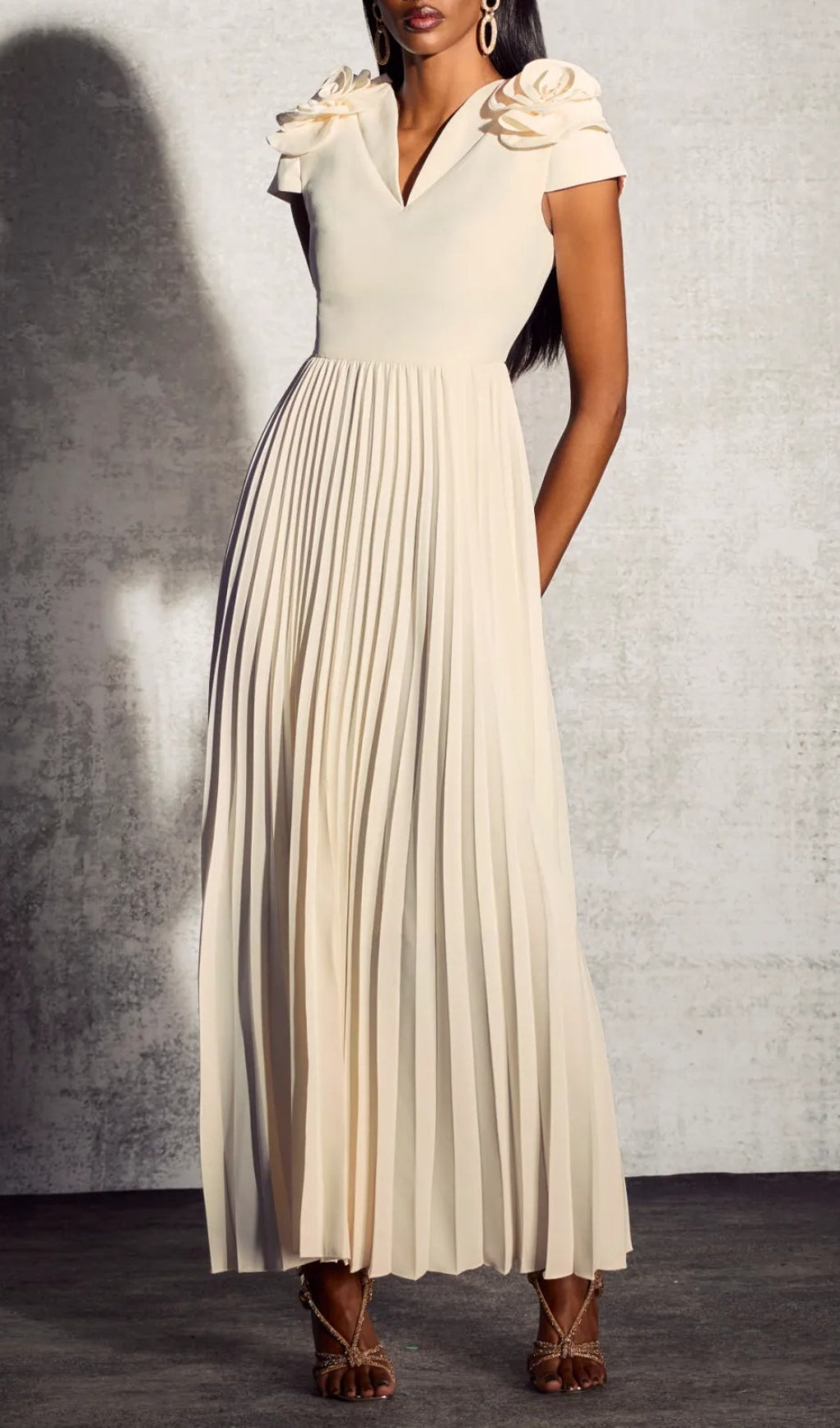 Cadhla Flower V-Neck Maxi Dress