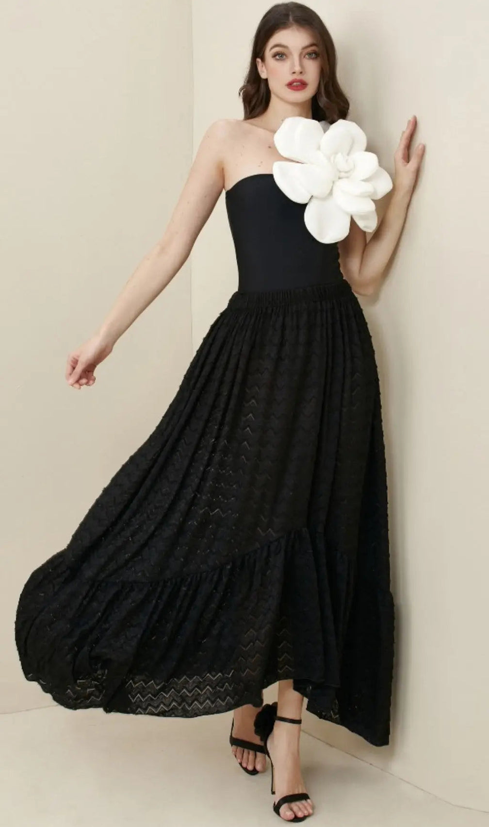 Anne Black Exaggerated 3D Flower Top