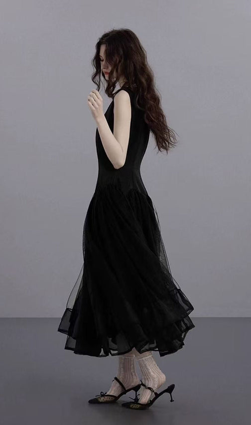 Sleeveless Midi Dress with Tulle Skirt and Pearl Embellished Collar - Black