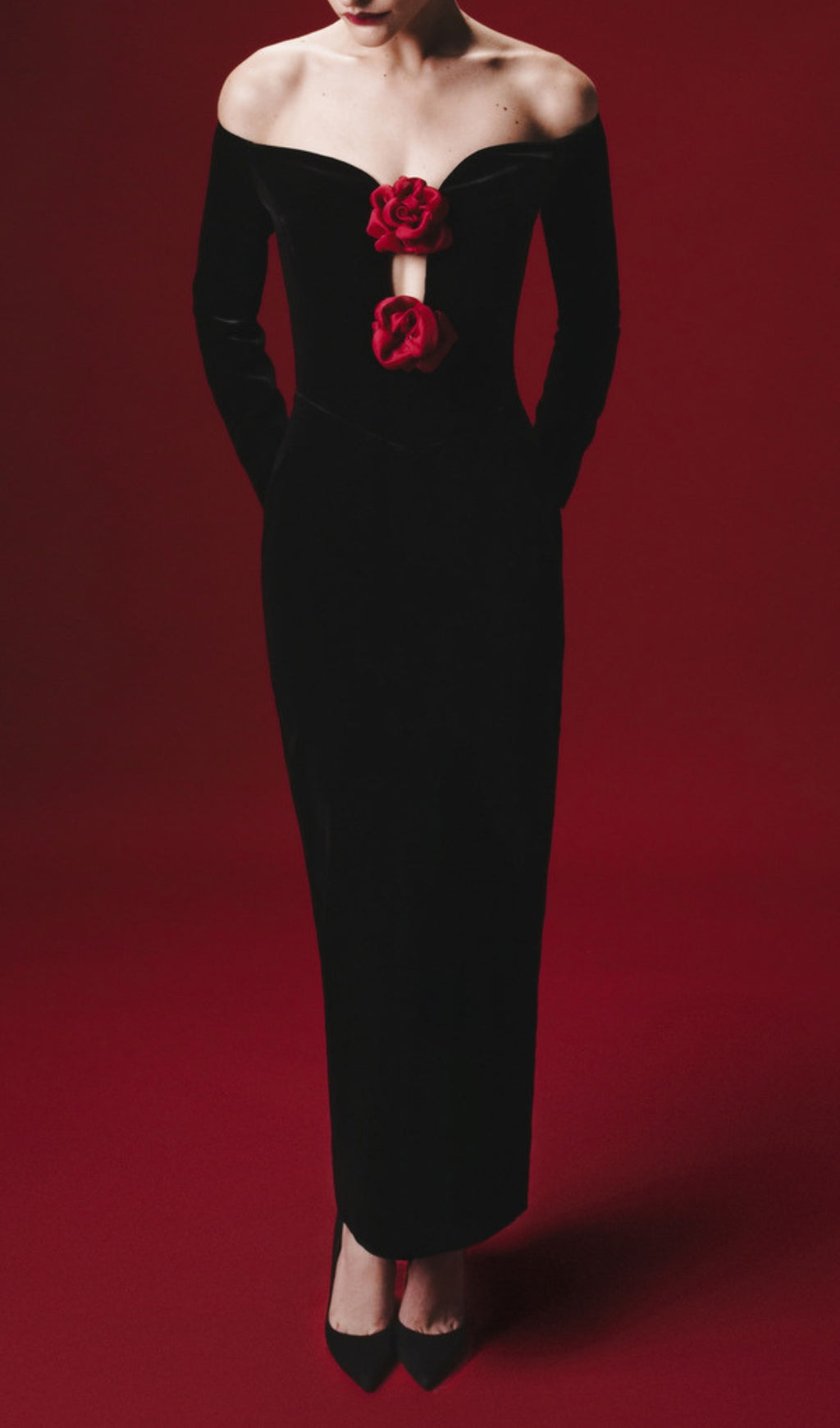 Brocade Black Long Sleeve Flower Velvet Maxi Dress