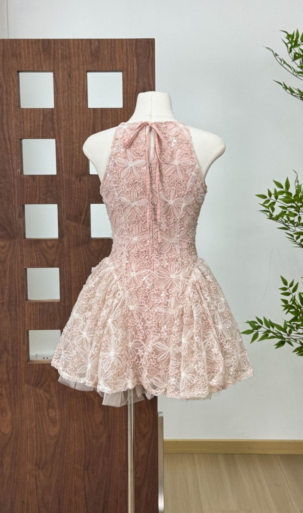 Katsumi Chic Floral Lace Halter Mini Dress - Romantic Party & Cocktail Dress