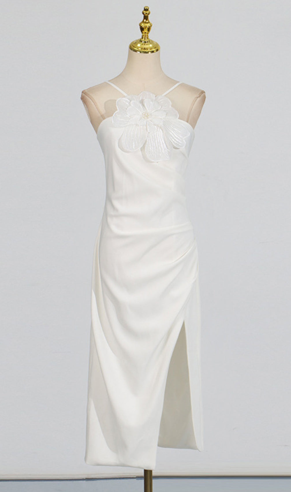 Darva Flower Halter Midi Dress