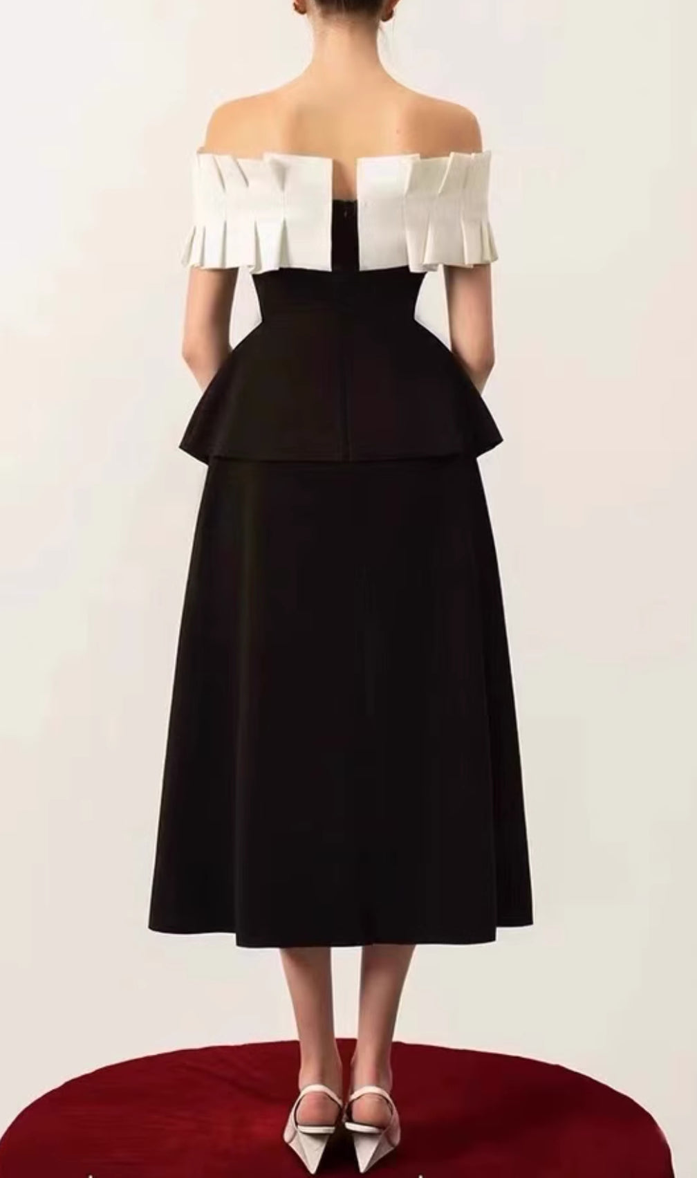 Chanon Black Off Shoulder Midi Dress