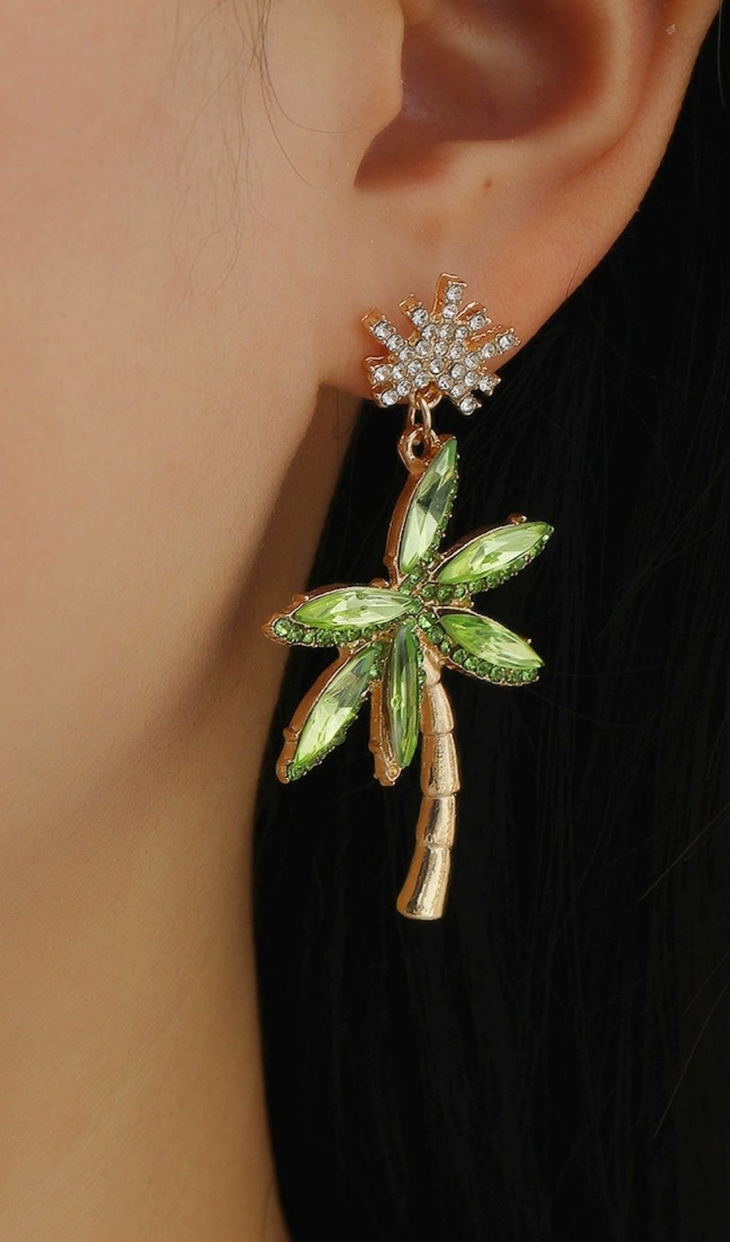 Dazzling Crystal Palm Tree Dangle Earrings for Women - Tropical Glamour