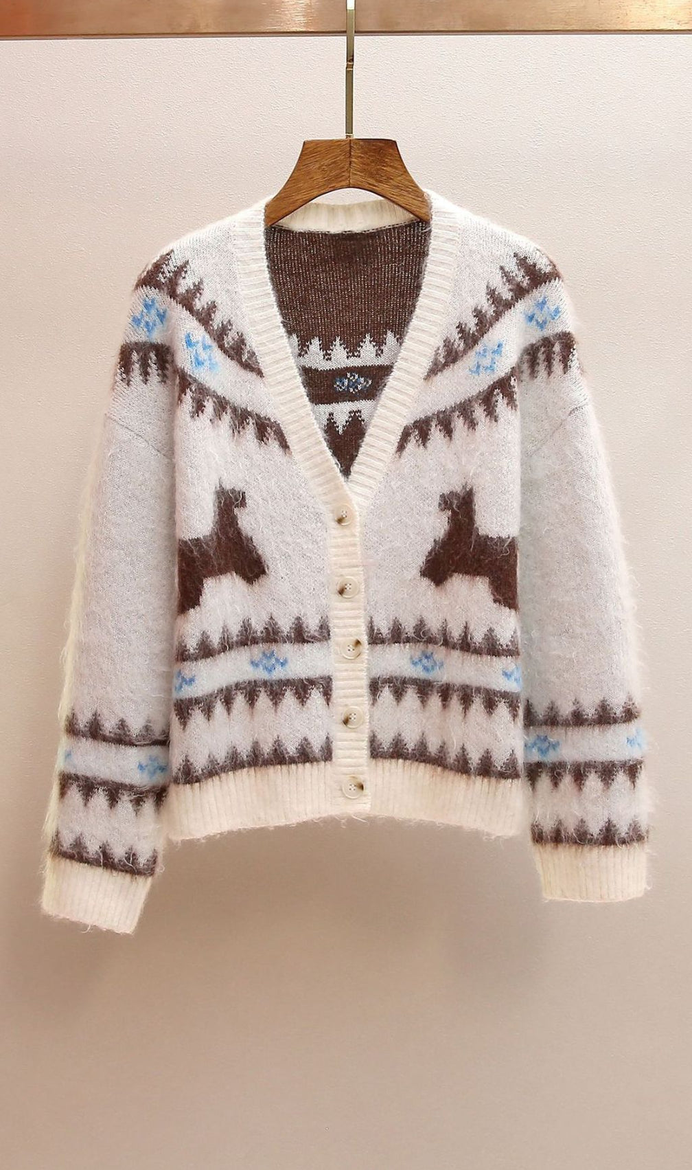 Janneke Plush Reindeer Fair Isle Cardigan - Cozy Winter Knit for Women