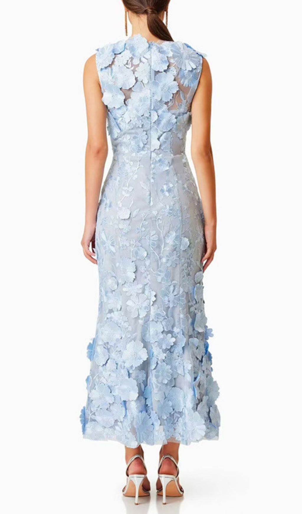 Cessair Sleeveless Flower Embroidery Midi Dress