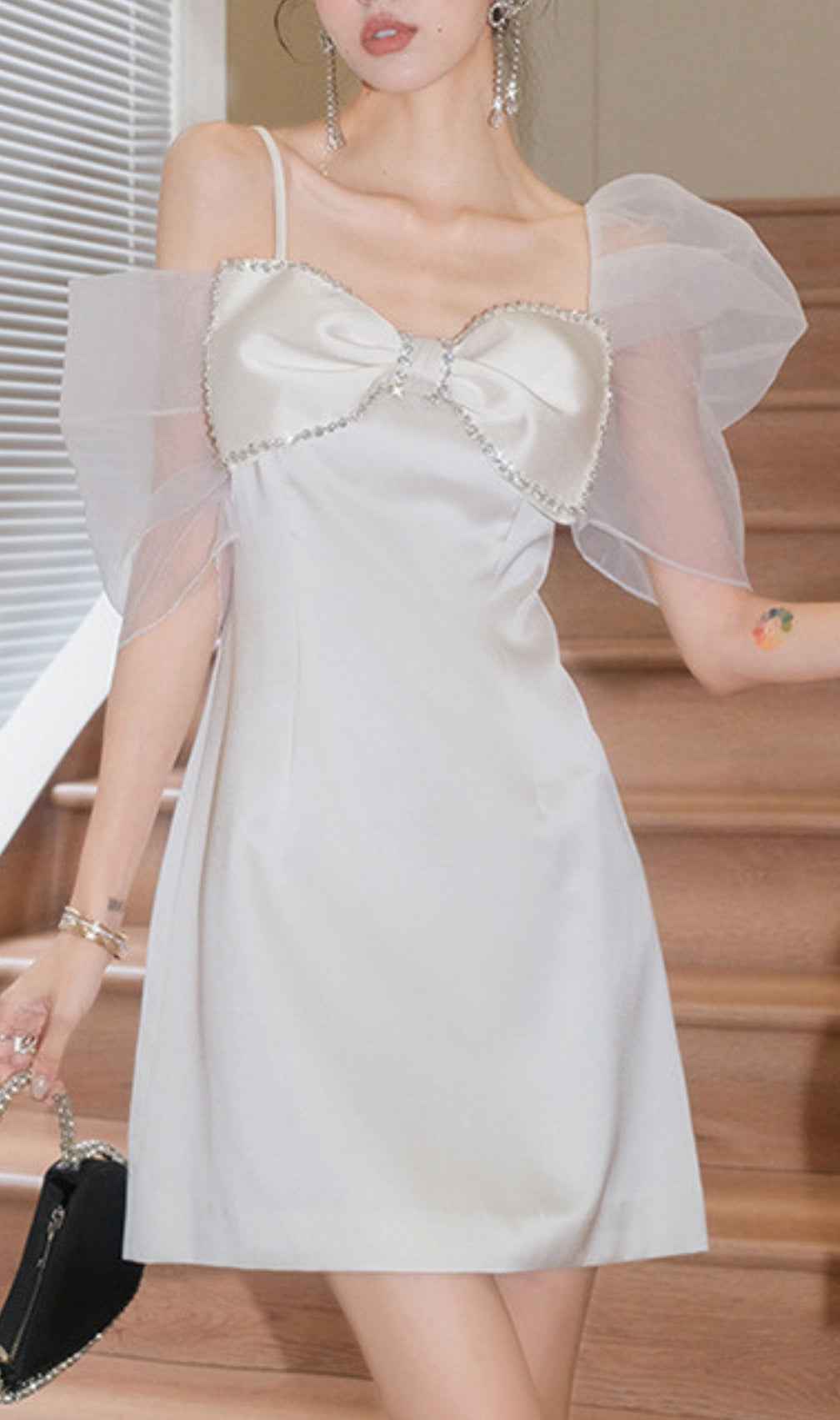 White Puff Sleeve Bow Dress