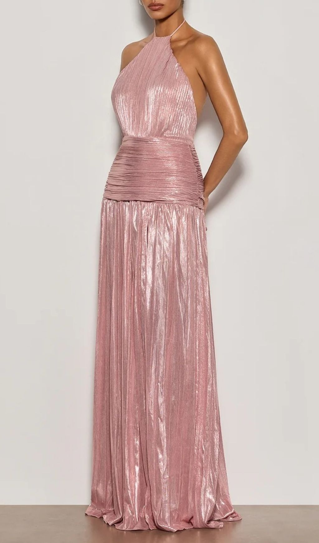 Syriona Glamorous Pink Metallic Halterneck Maxi Dress with High Split