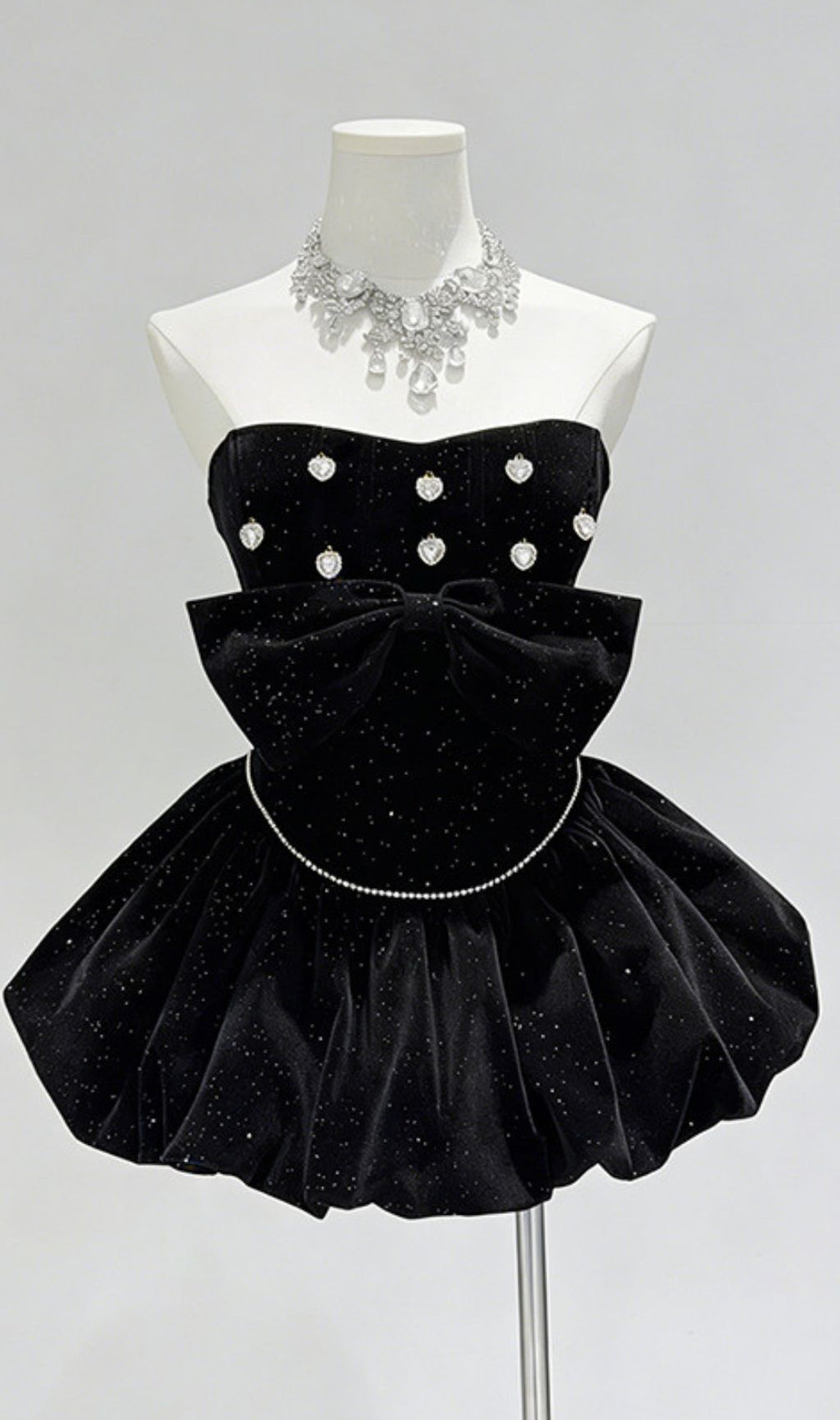 Jioni Glamorous Red Velvet Strapless Mini Dress - Sparkle & Bow