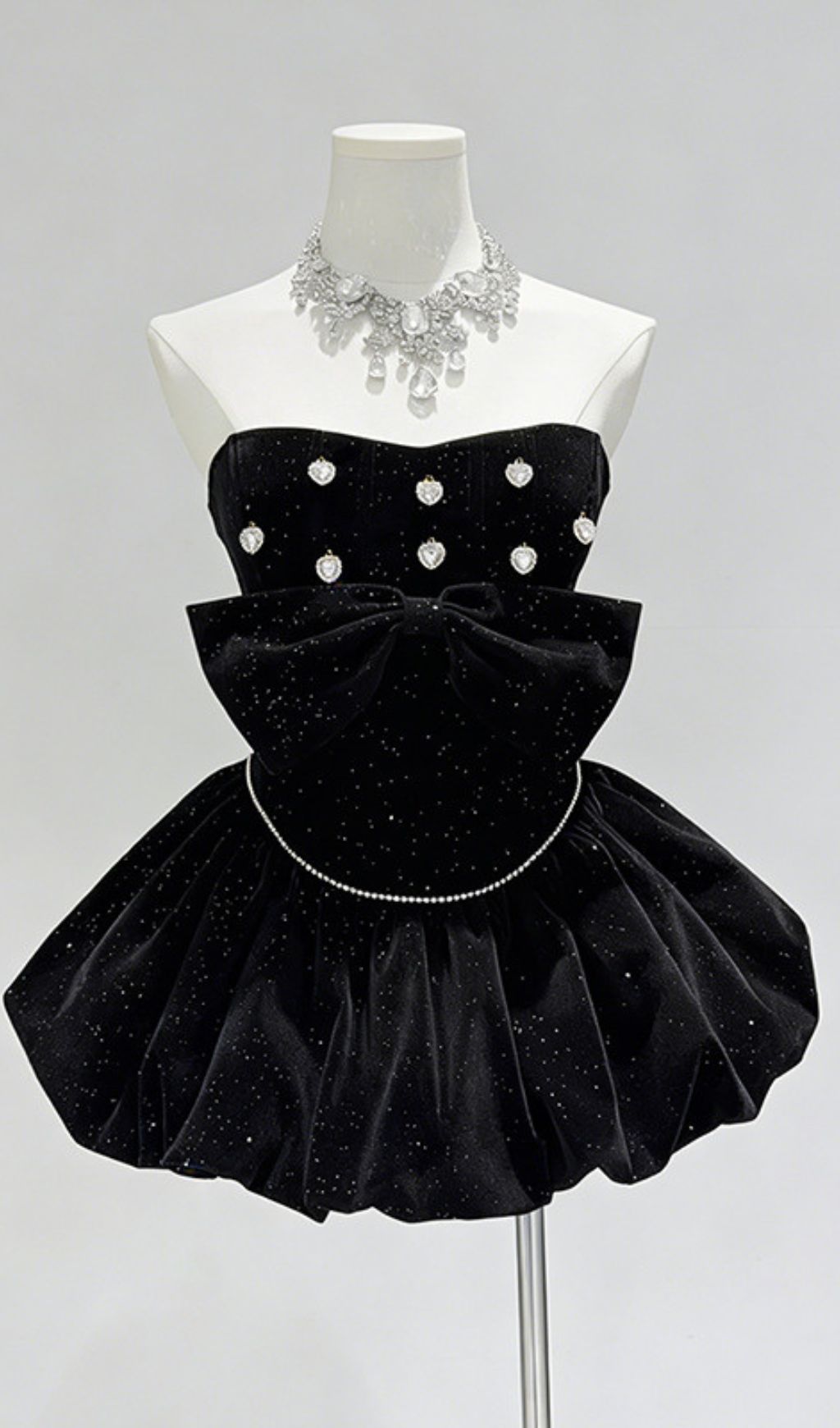 Jioni Glamorous Red Velvet Strapless Mini Dress - Sparkle & Bow