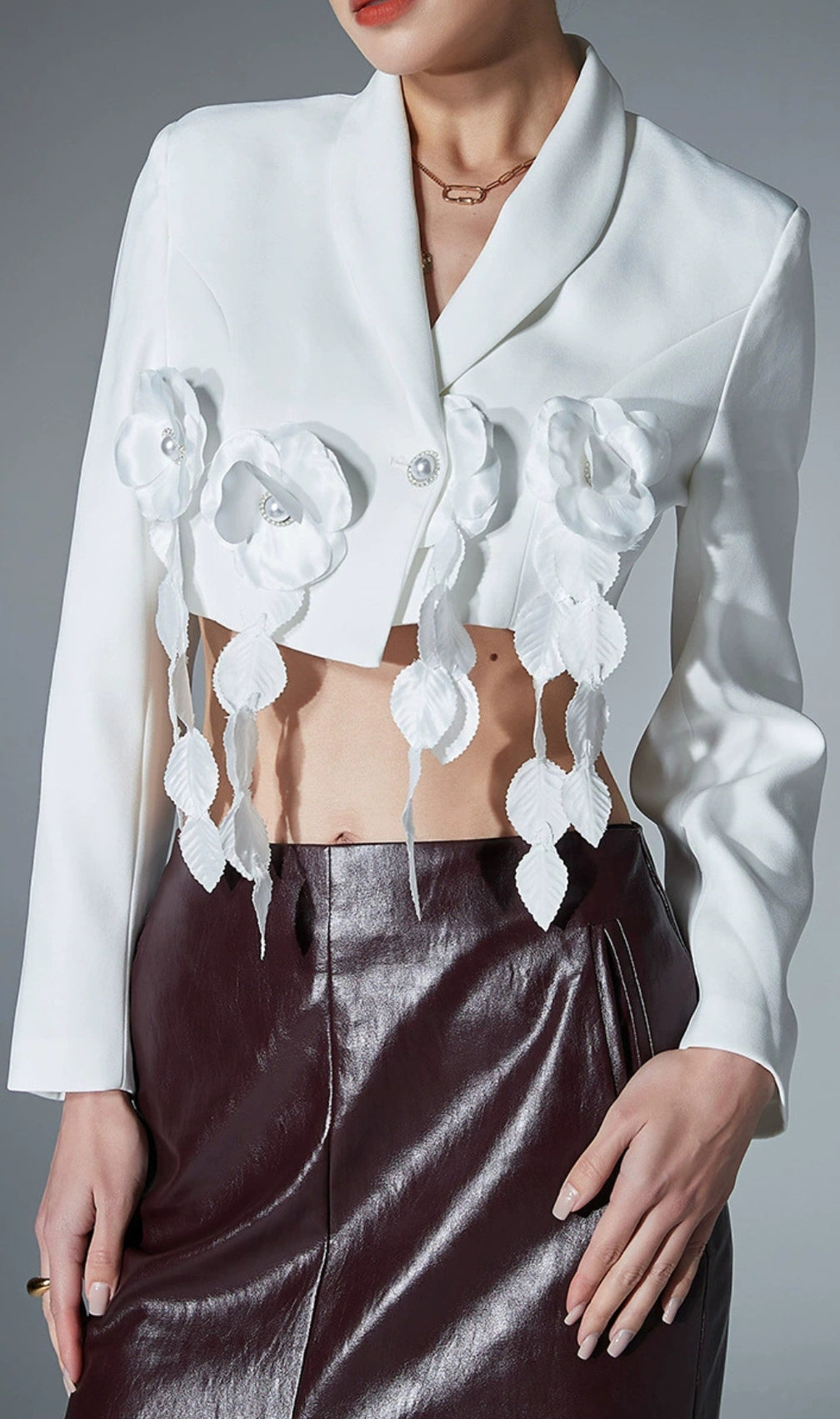 Evert White Flower Blazer