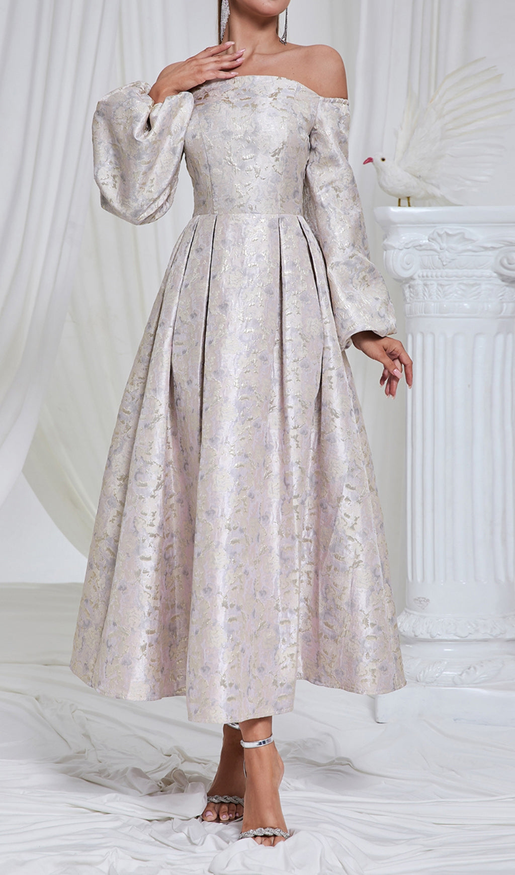 Bell Puff Sleeve Jacquard Maxi Dress