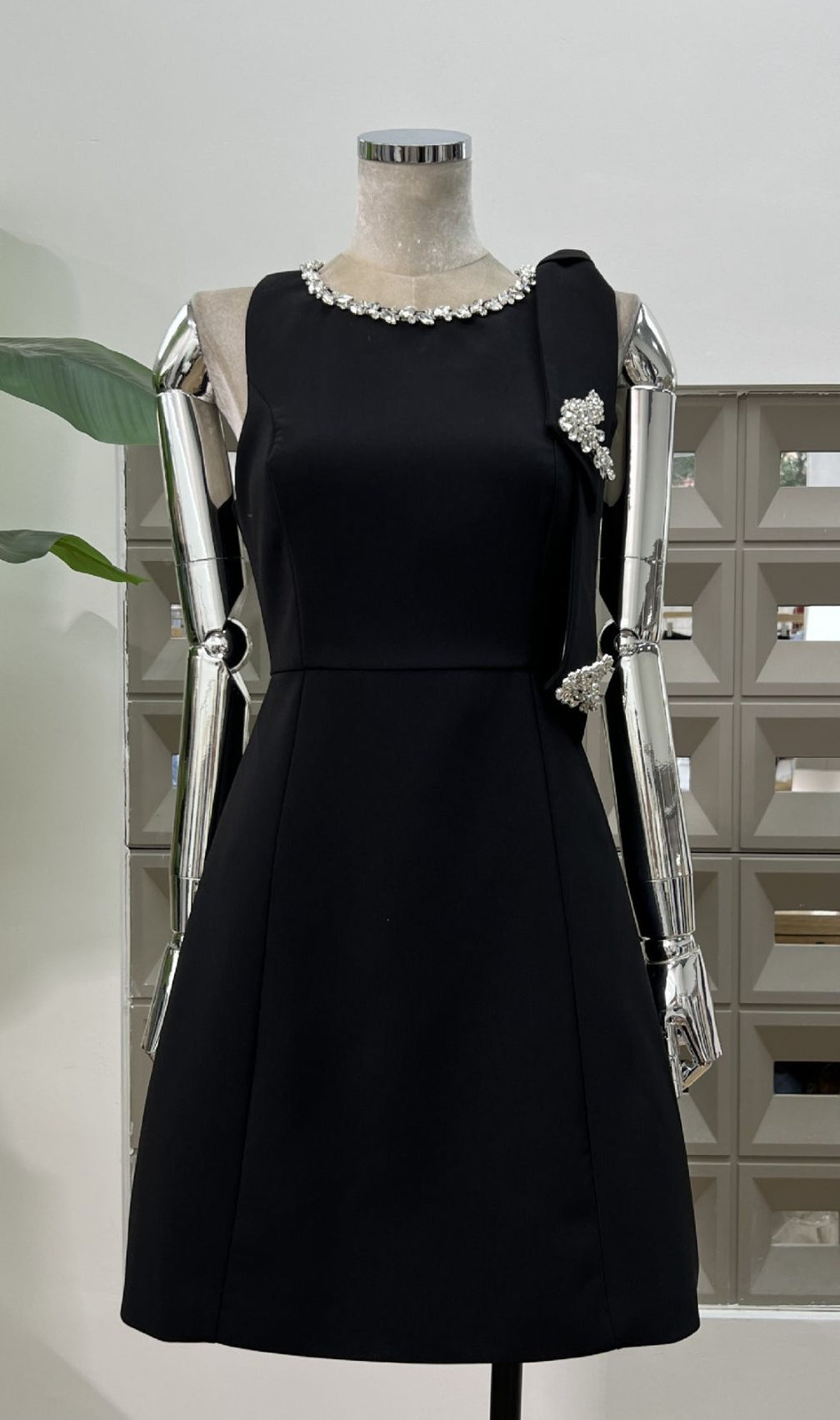 Isondo Red Diamante Embellished Sleeveless Mini Dress