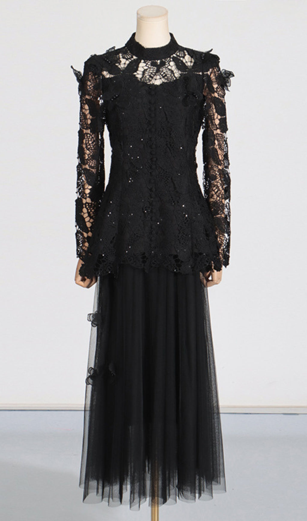 Ceyla Flower Embroidery Mesh Skirt Set