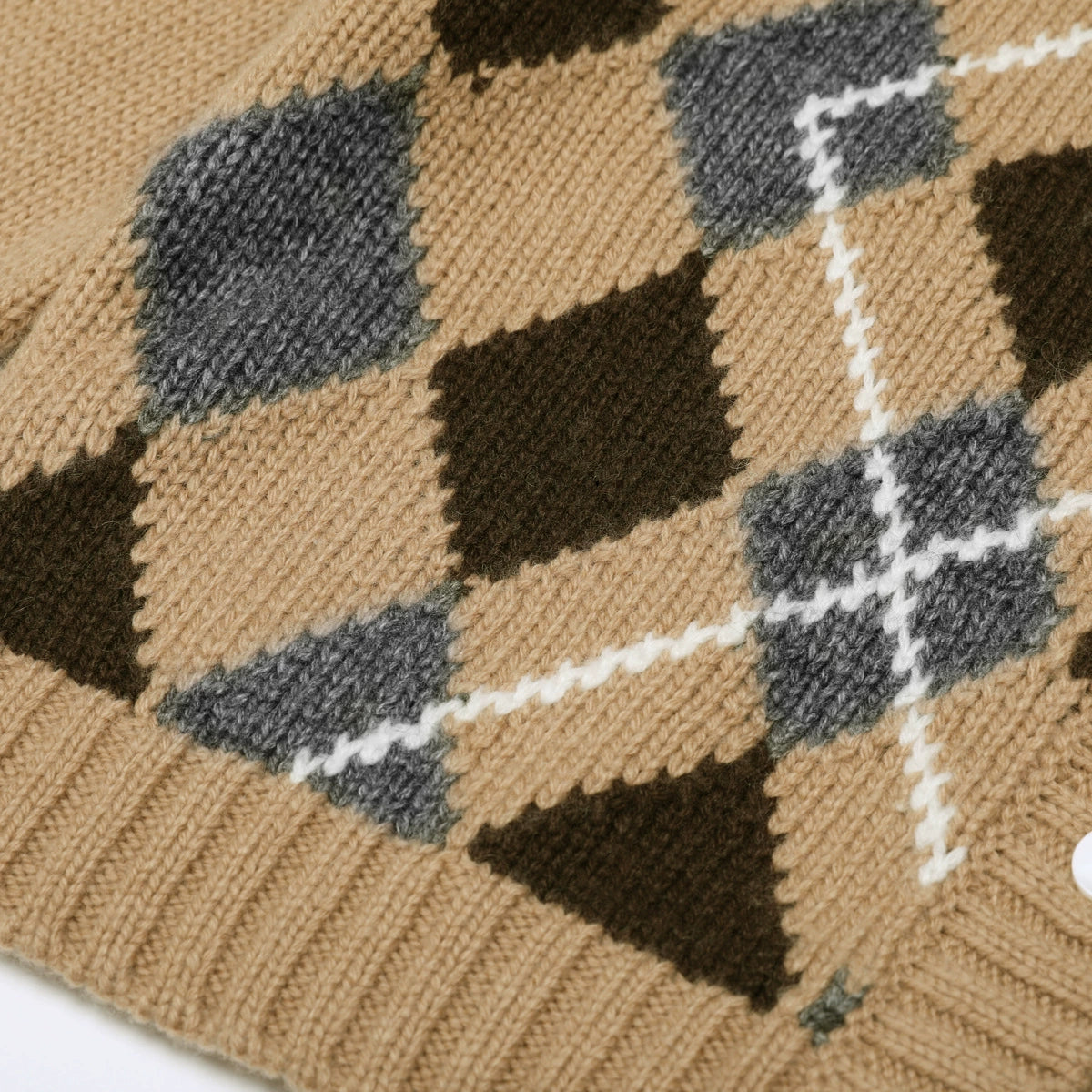 Jeffery Women's Cropped Argyle Knit Cardigan - Timeless Chic & Cozy