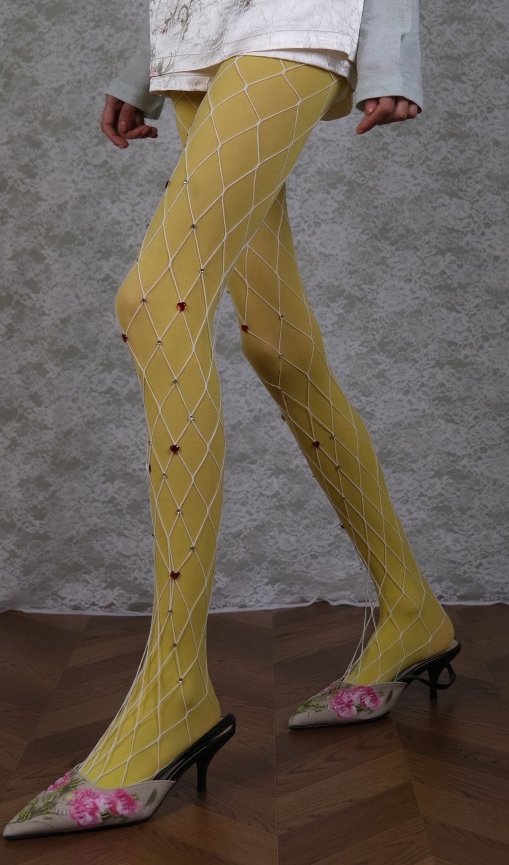 Yellow Tights & White Diamond-Shaped Tights Set