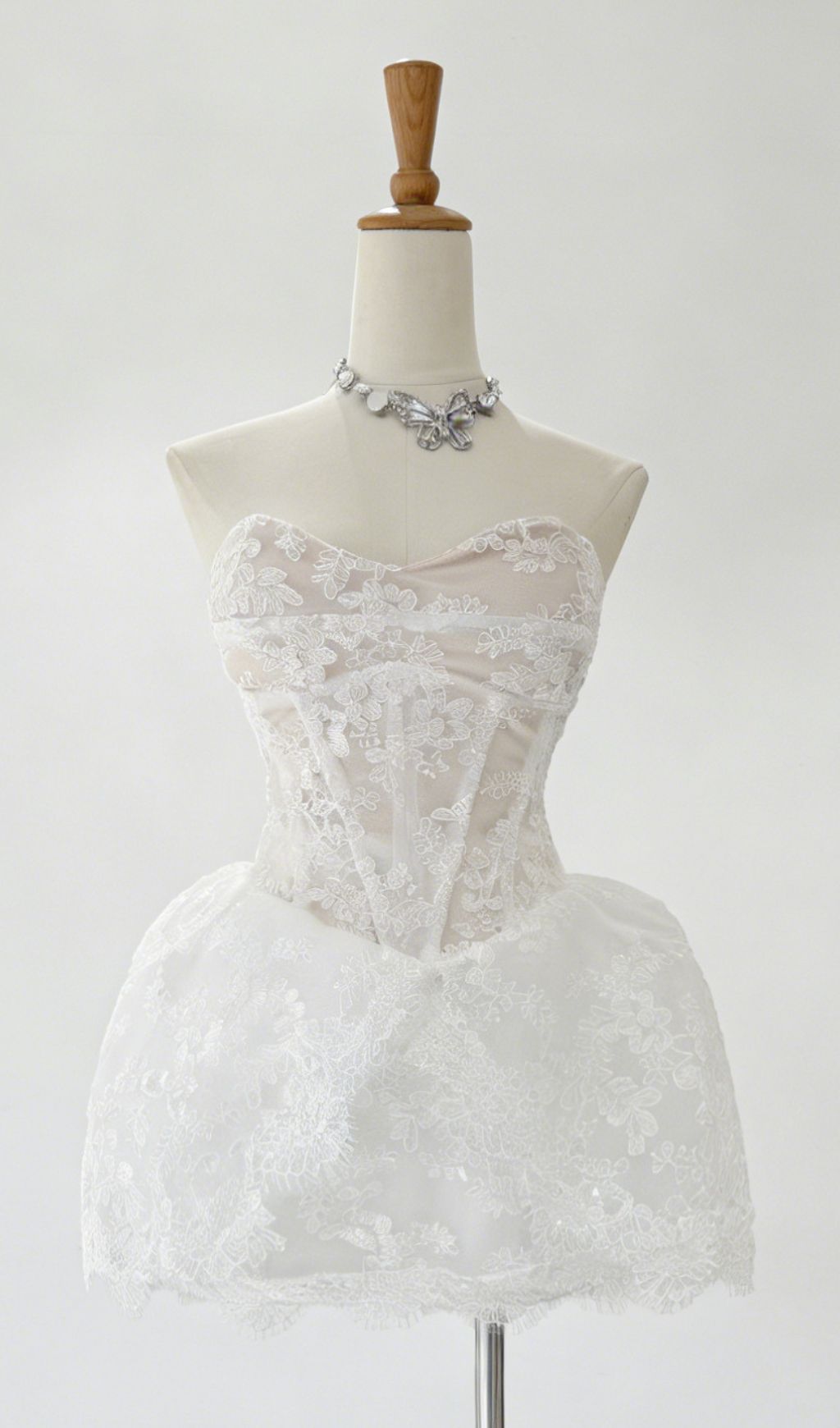 Kadi Pink Lace Strapless Mini Dress: Elegant & Flirty for Parties & Dates