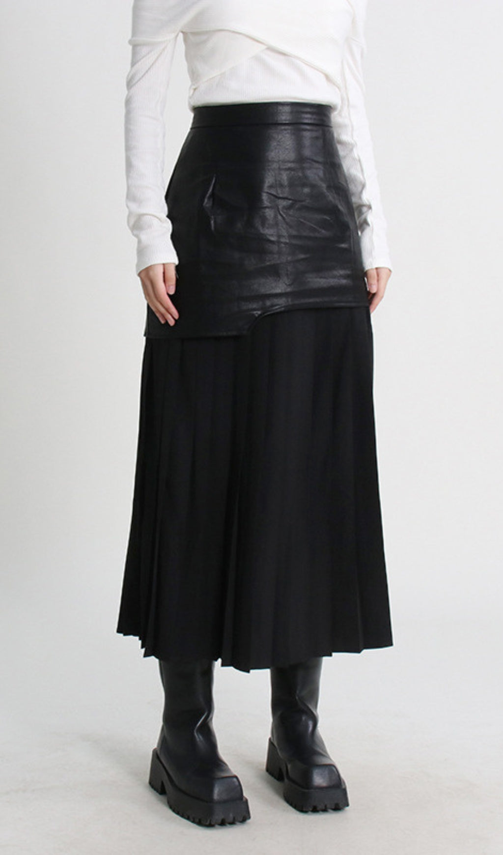 Evgeniy Black Leather Pleated Midi Skirt