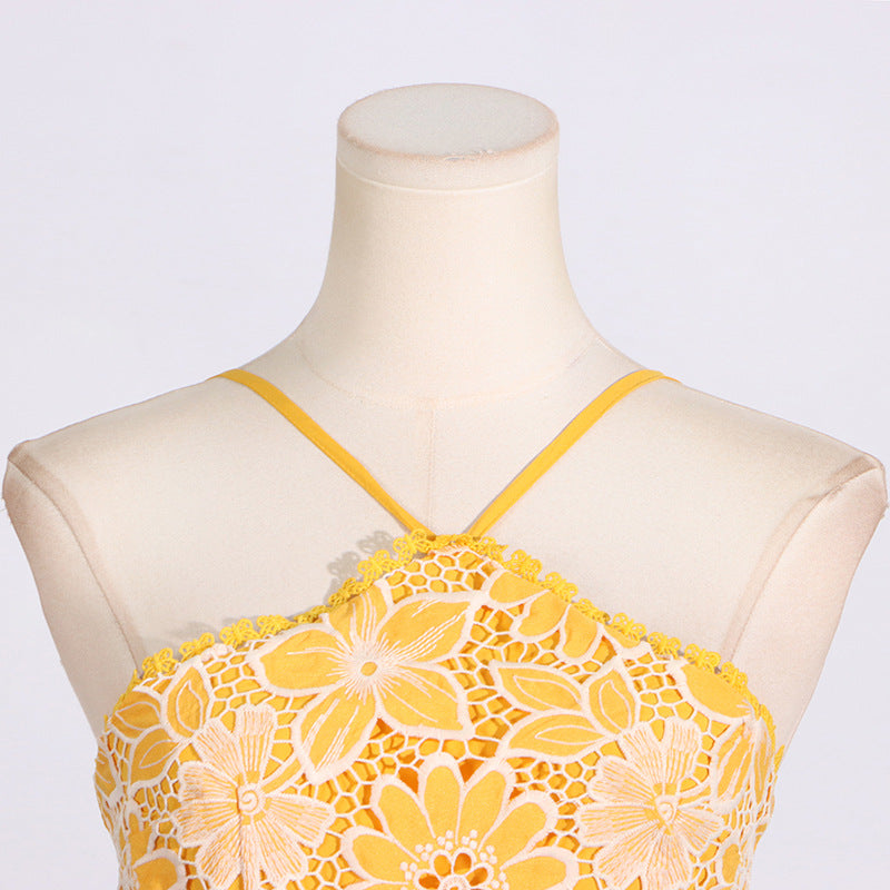 Aulaula Flower Embroidery Maxi Dress