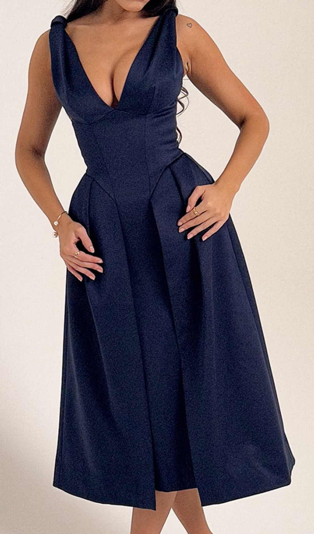 Dilanne Navy V-Neck Midi Dress