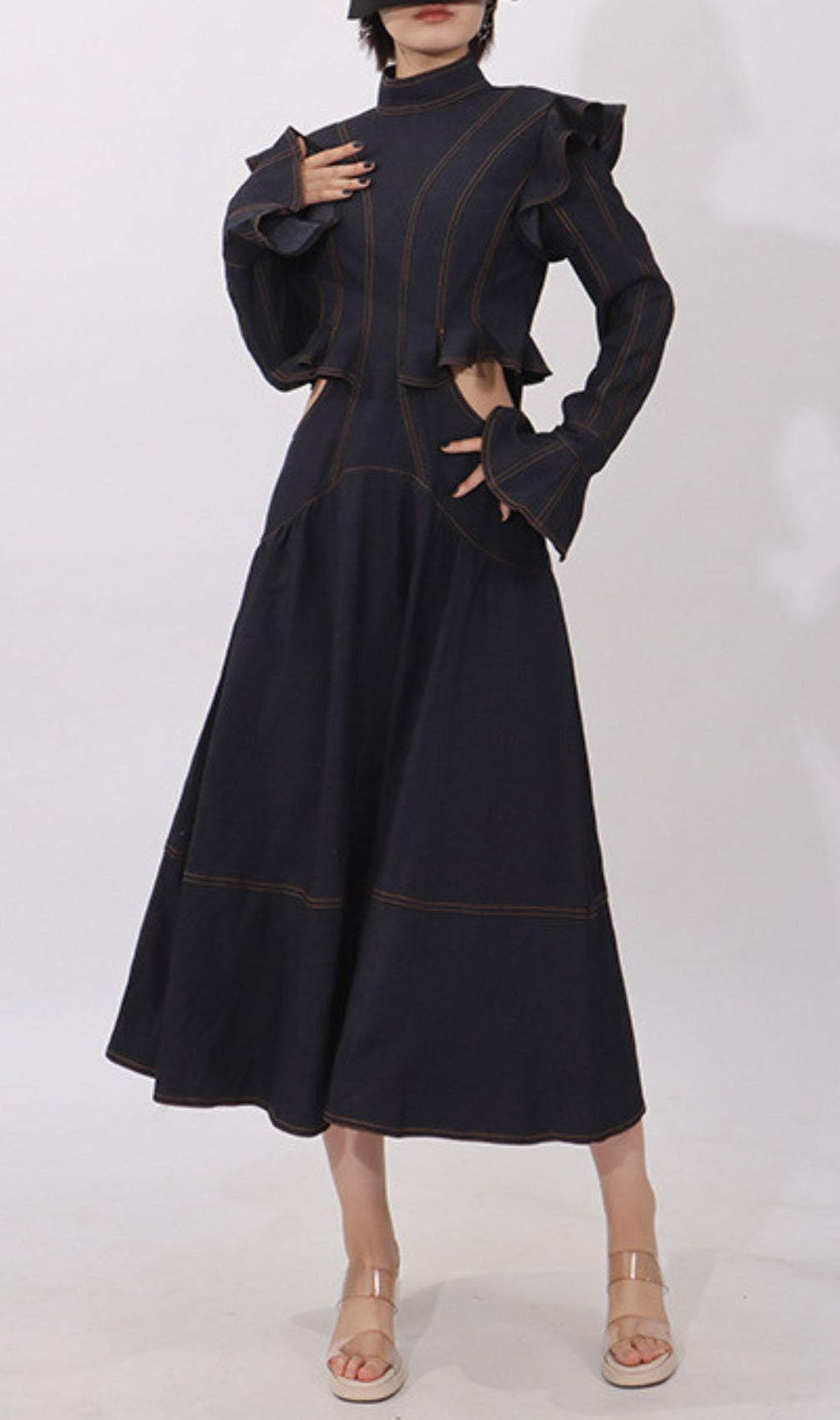 Hui Long Sleeve Cutout Midi Dress