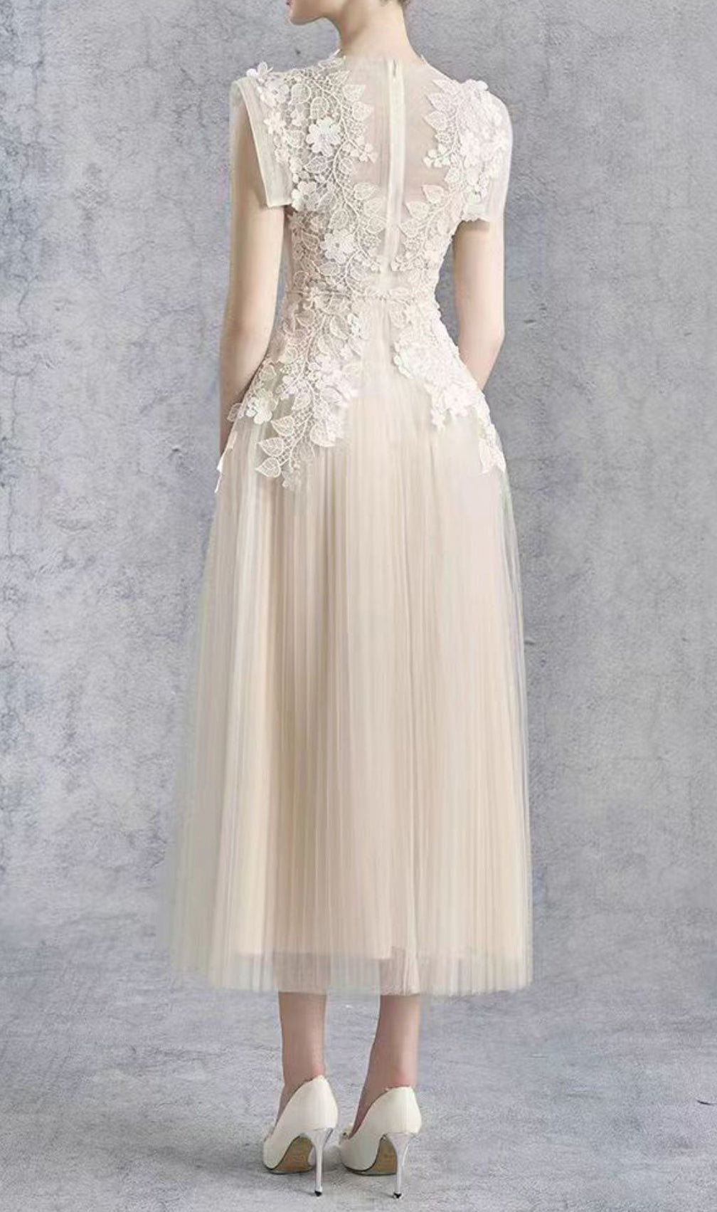 Faina Flower Embroidery Midi Dress