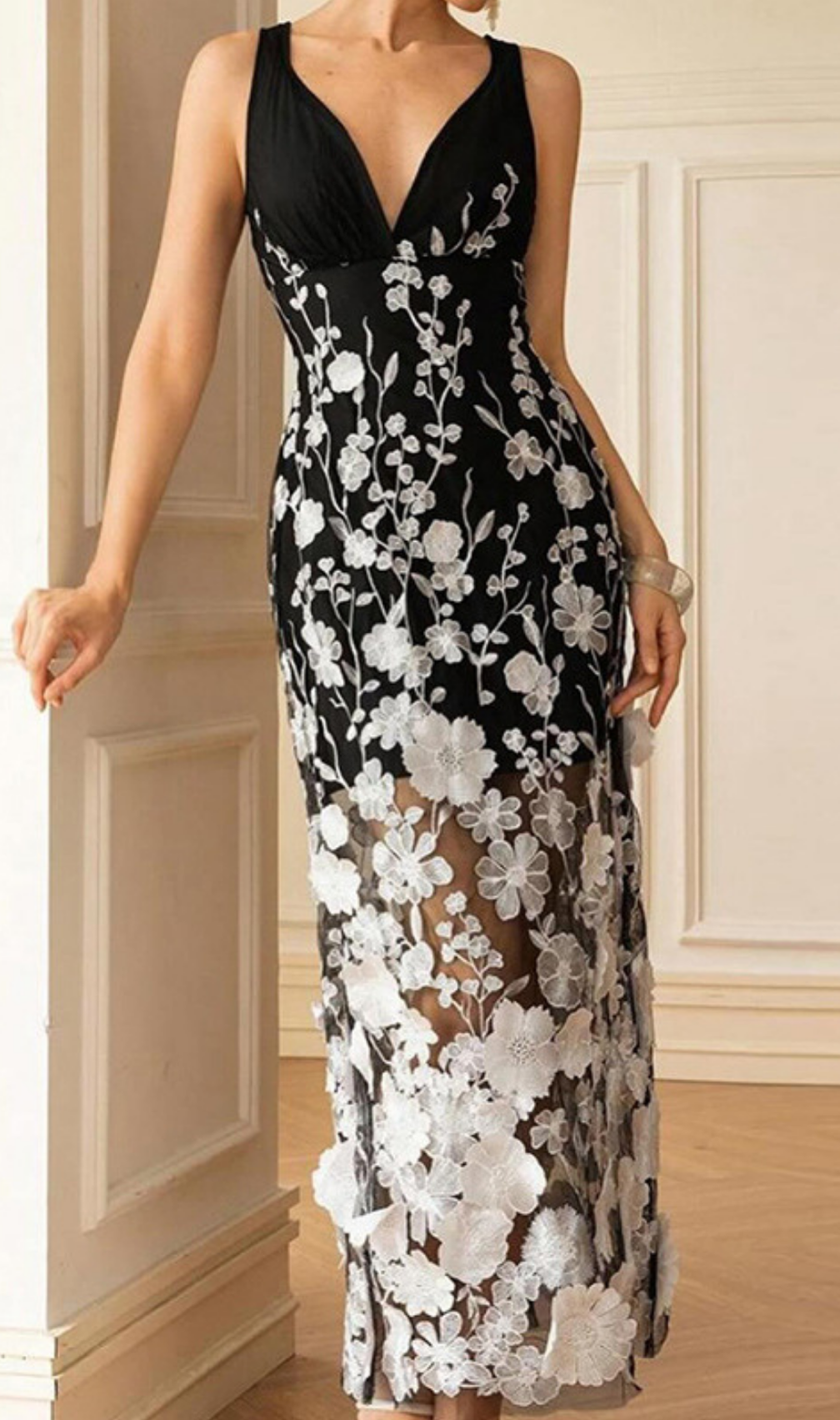 Eolande Black V-Neck Flower Maxi Dress