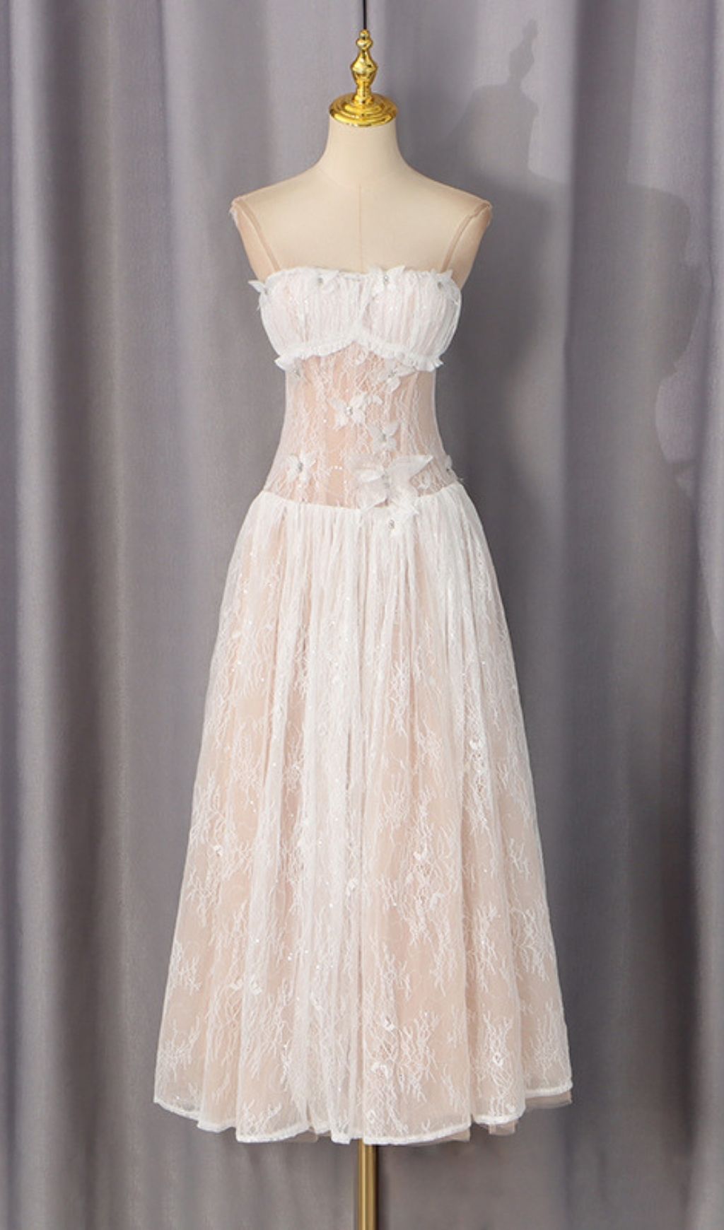 Sally 3D Butterfly Waist-Cinching Strapless Lace Maxi Dress