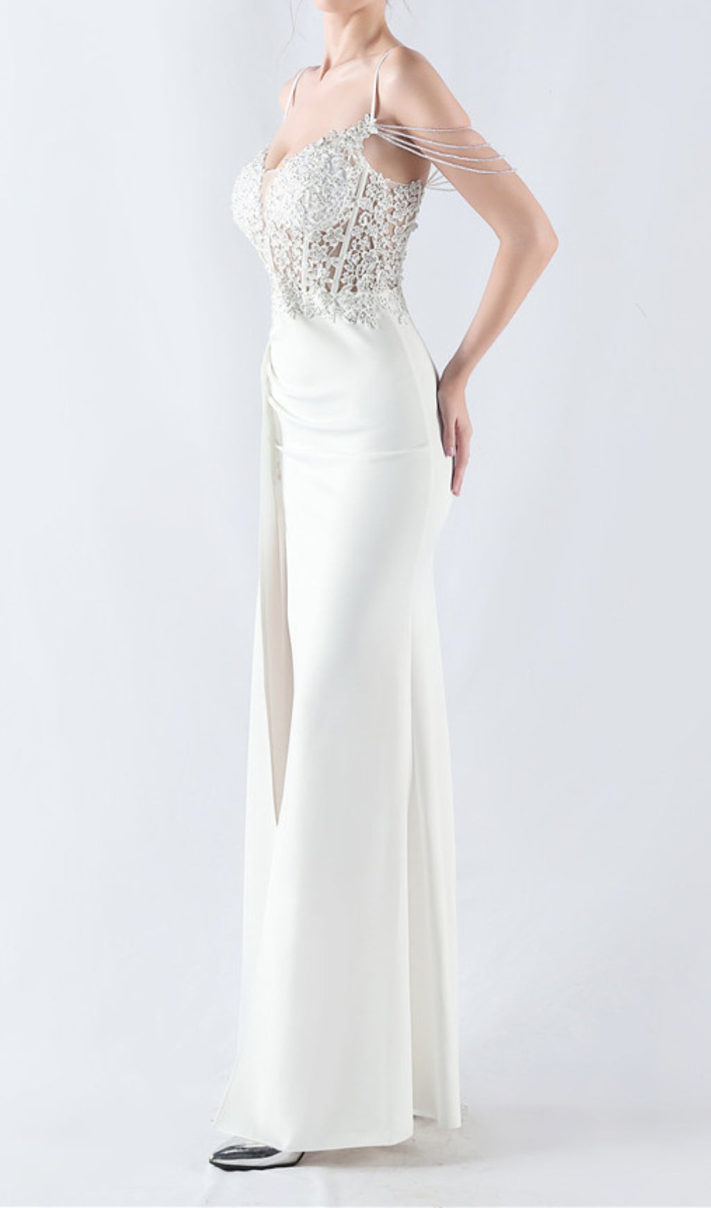 Chofa White Flower Bead Corset Maxi Dress