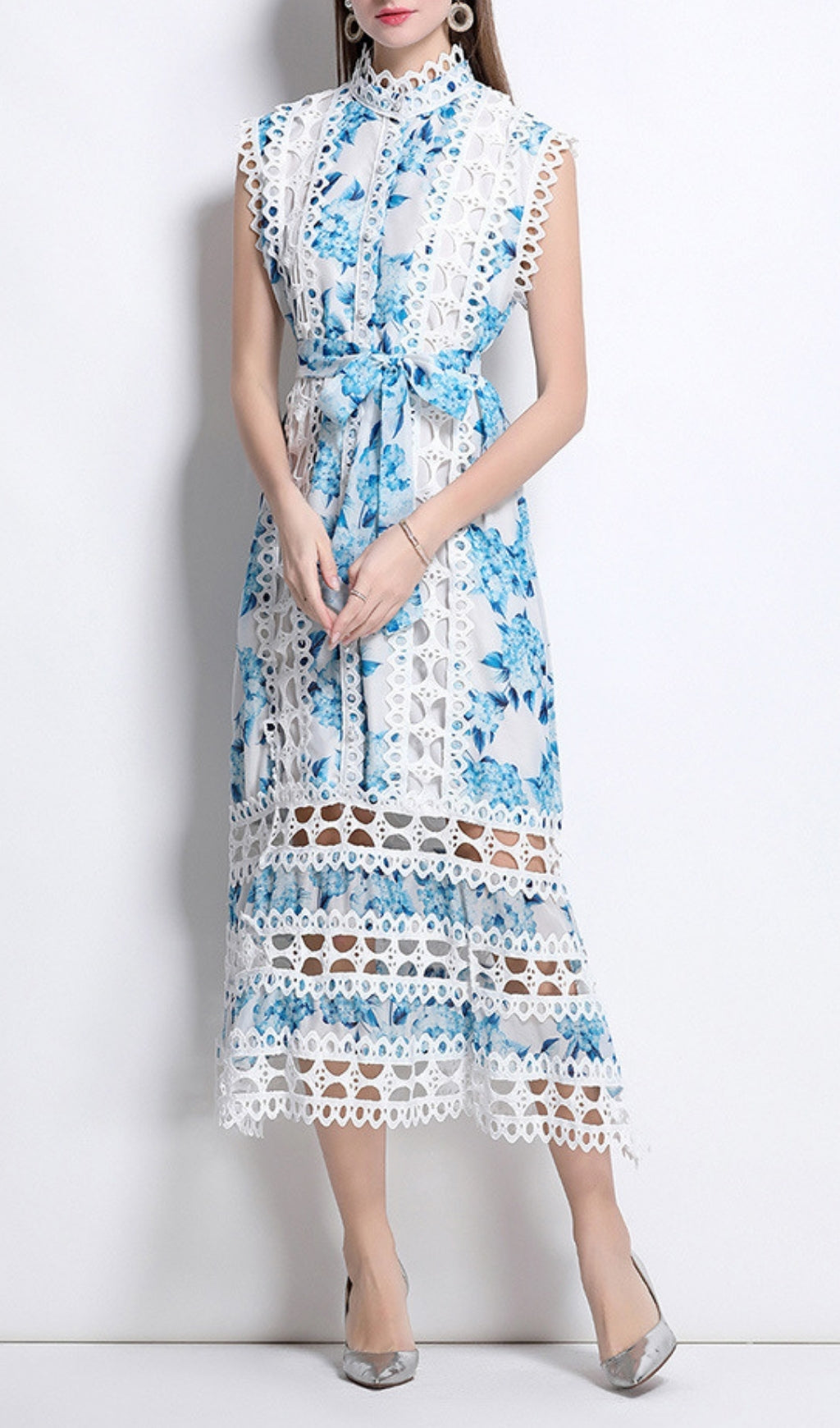 Errin Blue Floral Hollow Out Midi Dress
