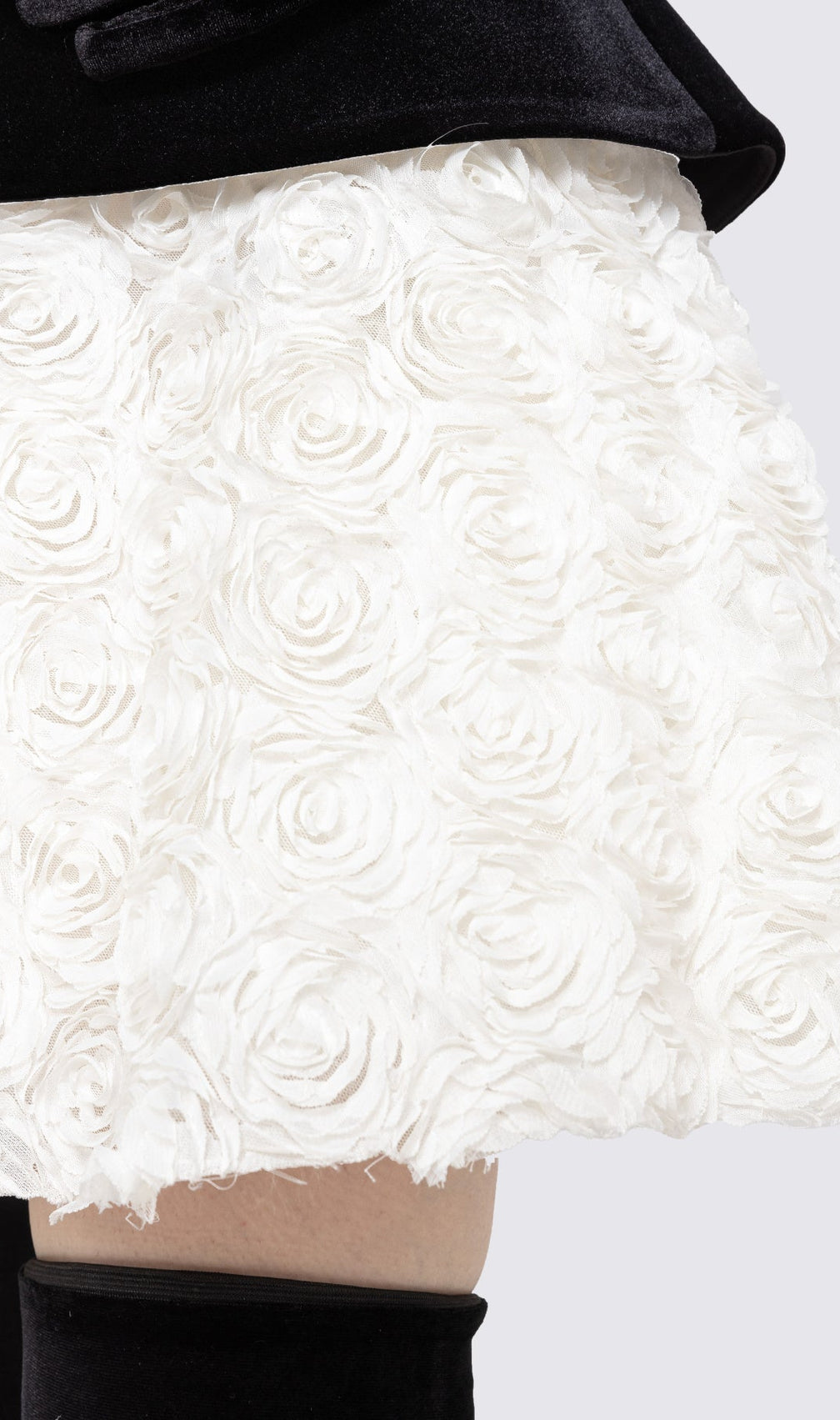 Velvet & 3D Floral Strapless Mini Dress Set - Black & White