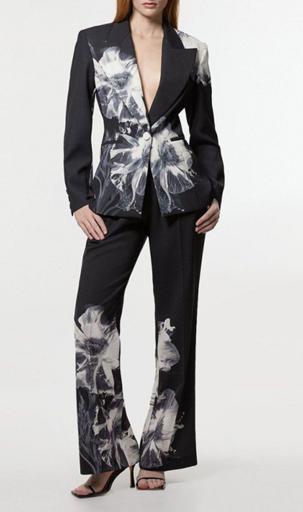 Giah Black Flower Blazer & Pants Set