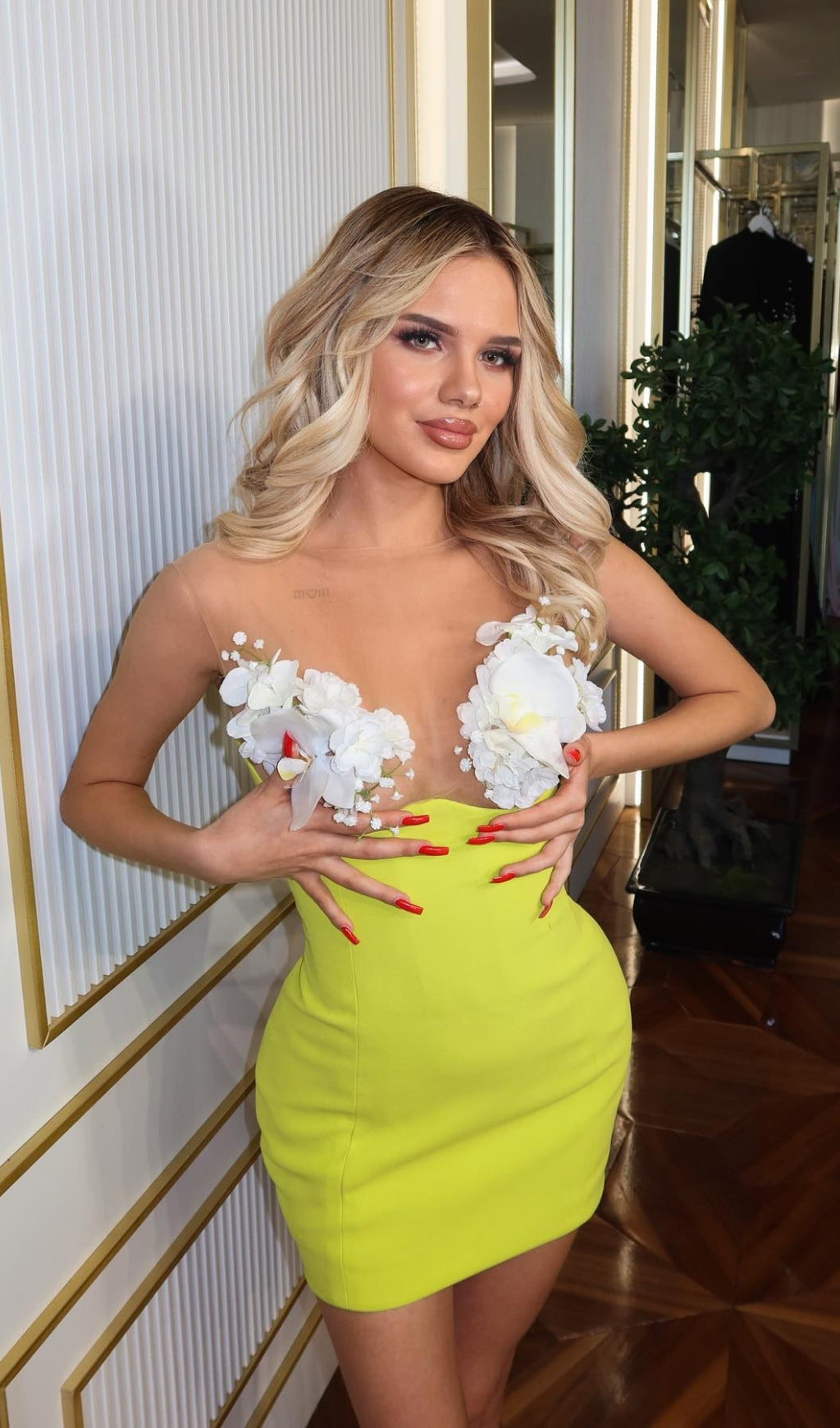 Burleigh Green Flower Mini Bandage Dress