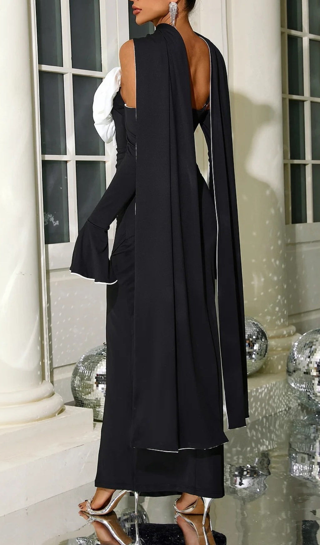 Aurica Black Flower Maxi Dress