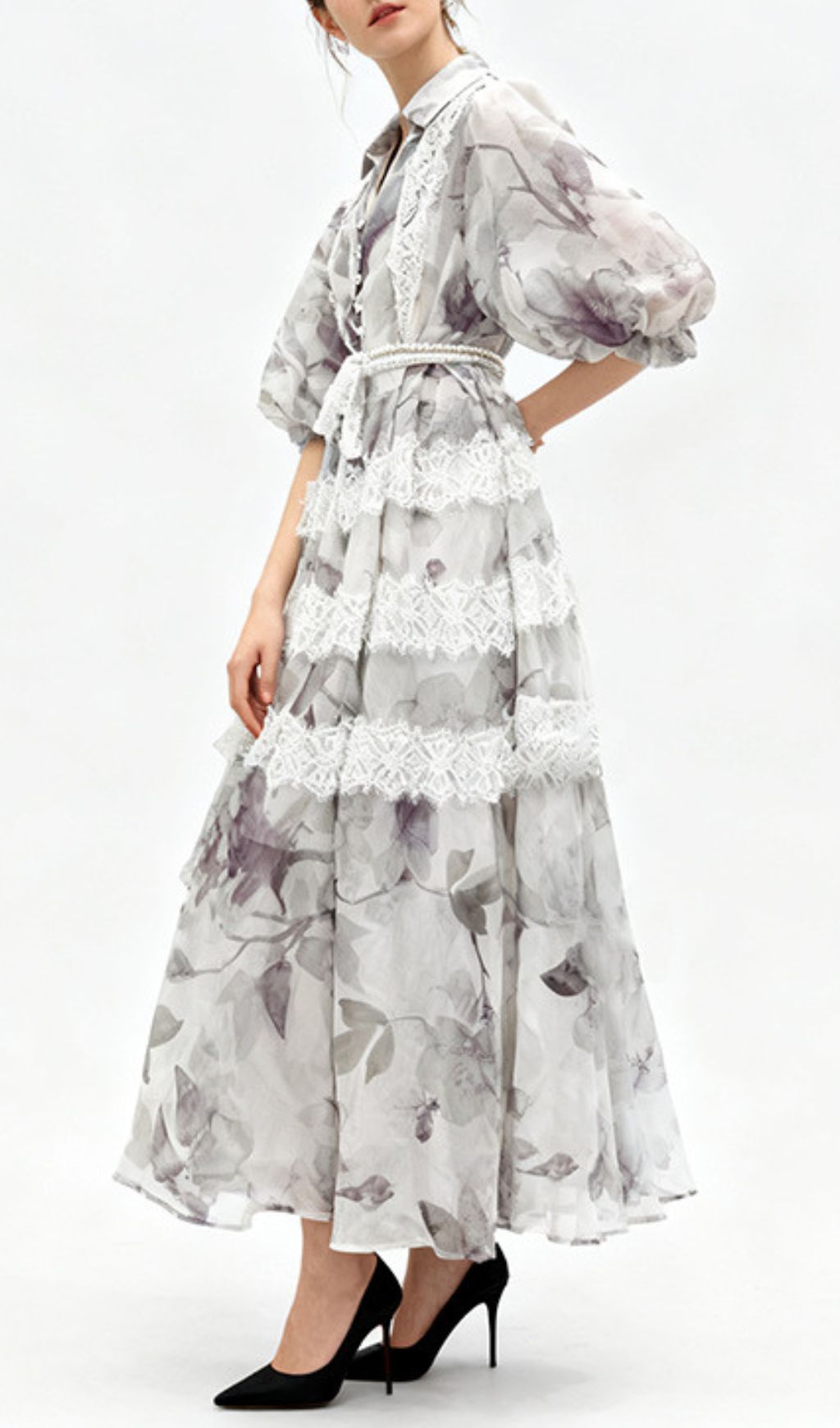 Chic Ilisha Floral & Lace Tiered Lantern Midi Dress for Women