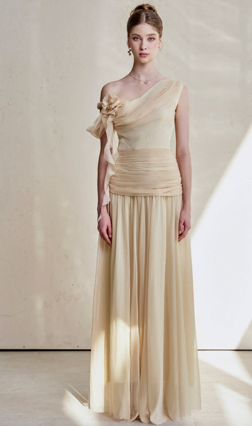 One-Shoulder 3D Flower Ruched Maxi Dress