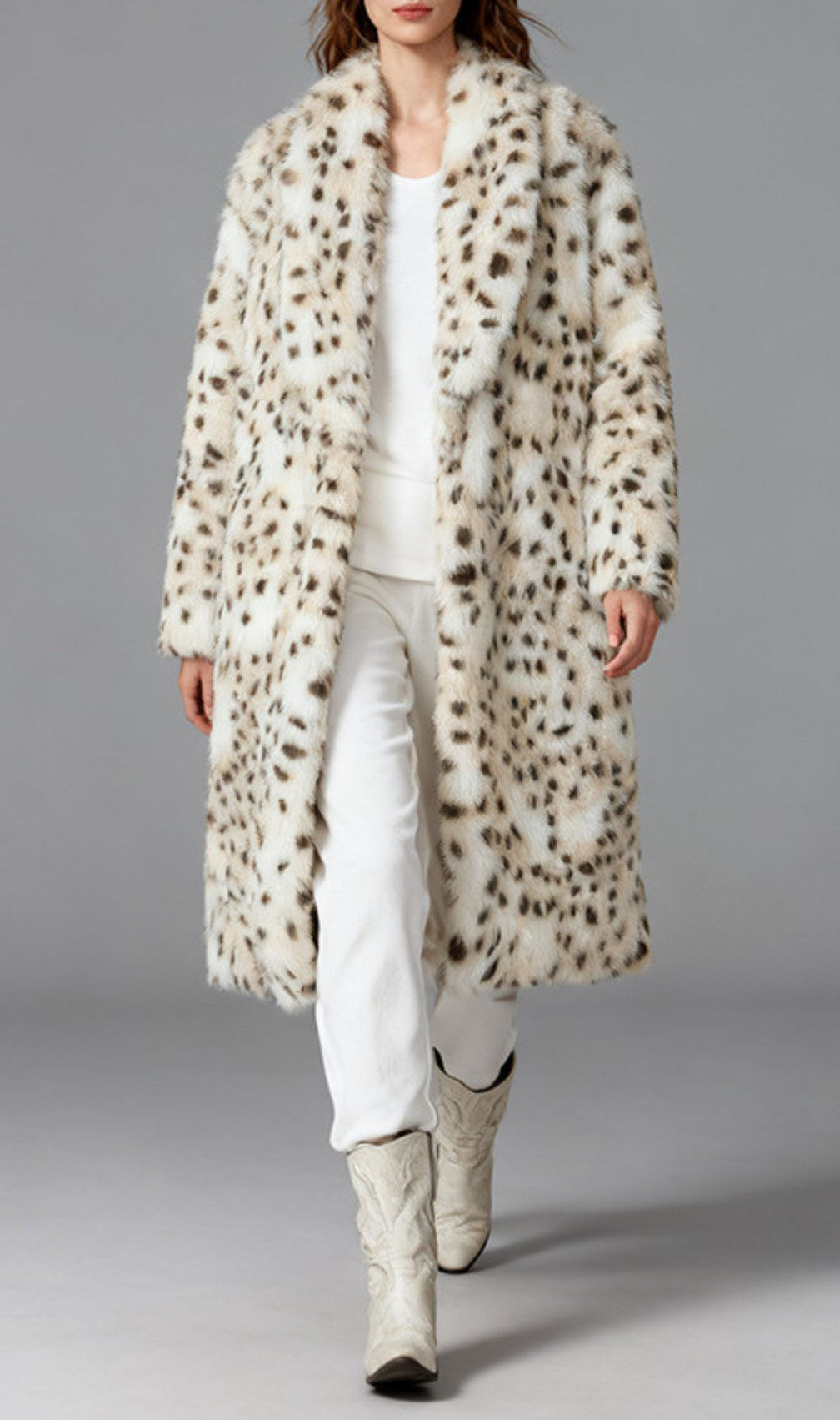 Inti Luxe Snow Leopard Faux Fur Coat - Plush & Chic Women's Outerwear
