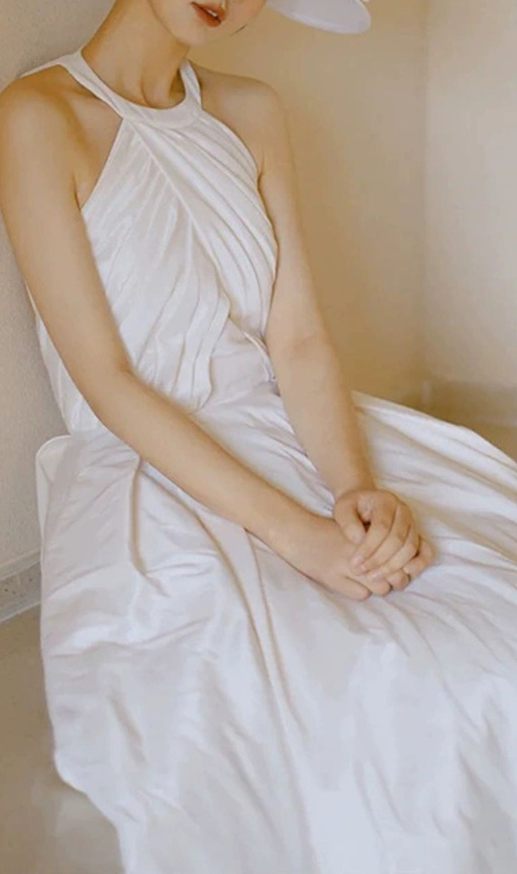 Jalia Modern Halter Backless Wedding Dress | Elegant Bridal Gown for Contemporary Brides