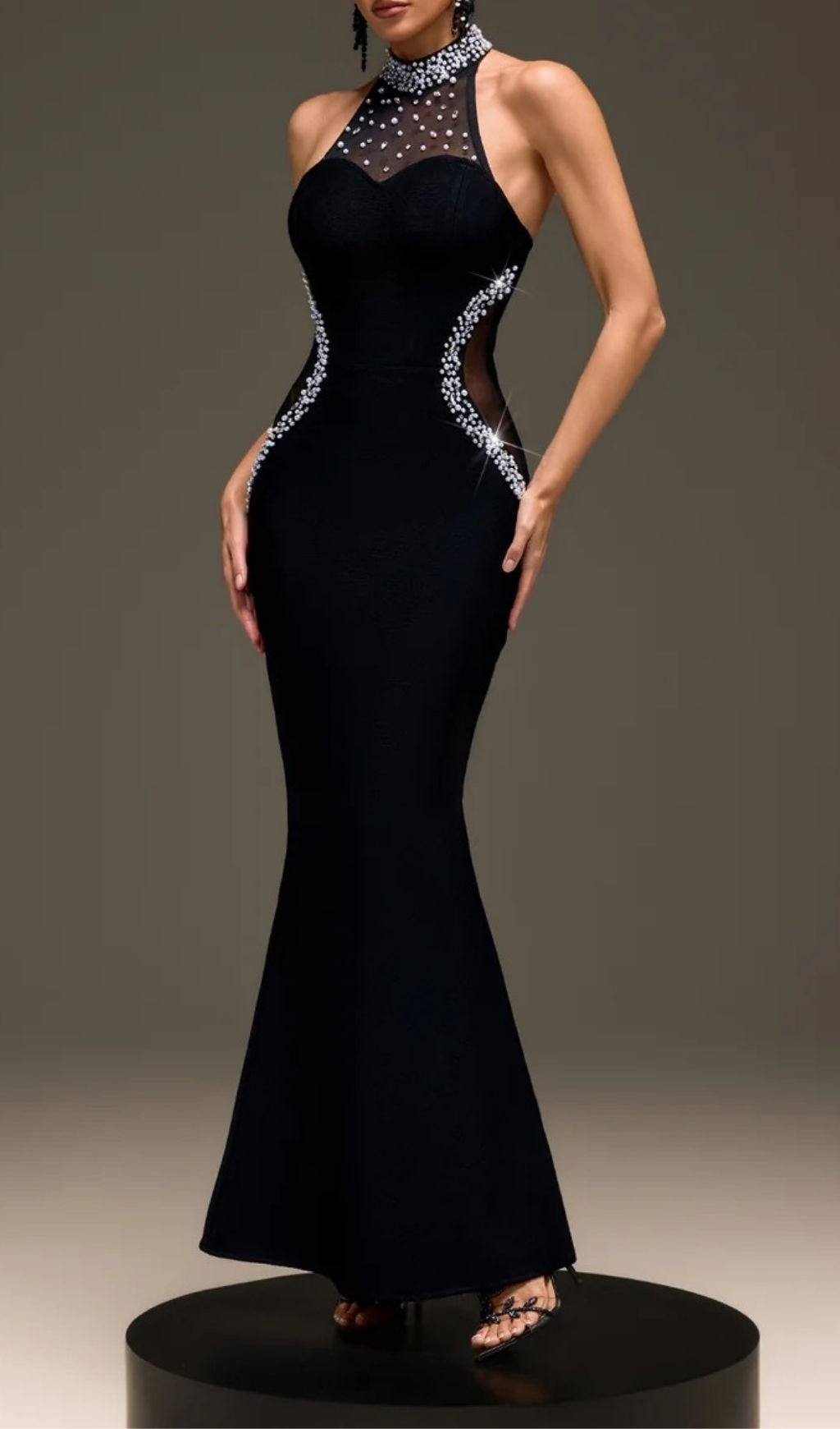 Kaevric Glamour Halterneck Pearl Bandage Maxi Gown | Elegant Formal Evening Dress