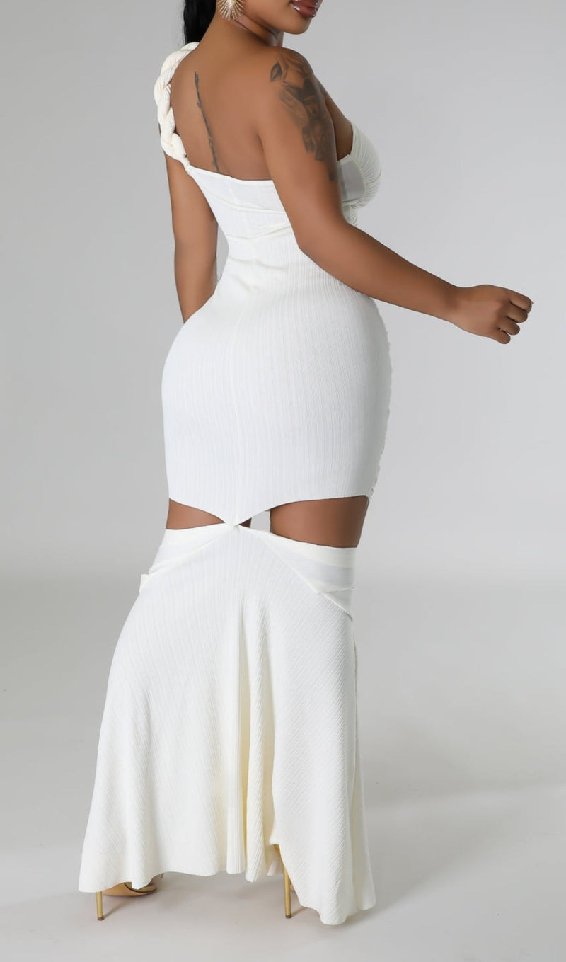 ONE SHOULDER HOLLOW MIDI DRESS IN WHITE