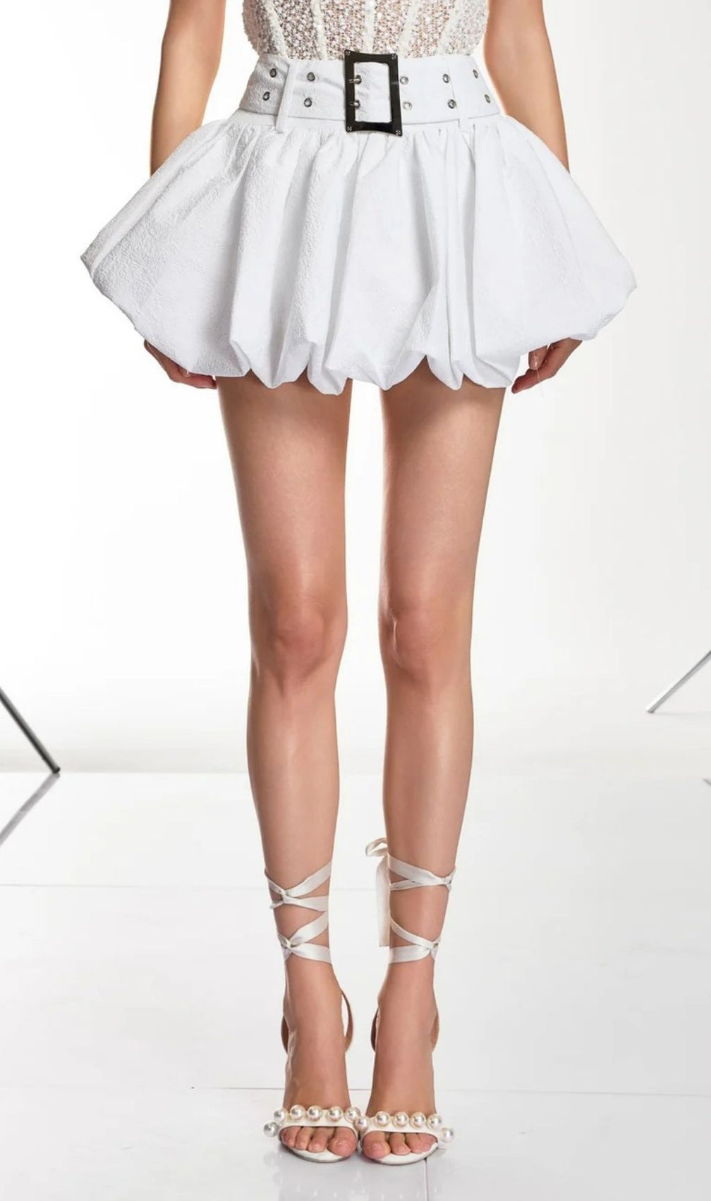 Lethan Bubble Skirt With Belt