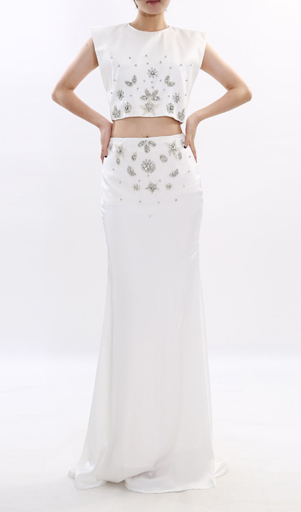 Juro White Diamante Embellished Two-Piece Set | Crop Top & Maxi Skirt
