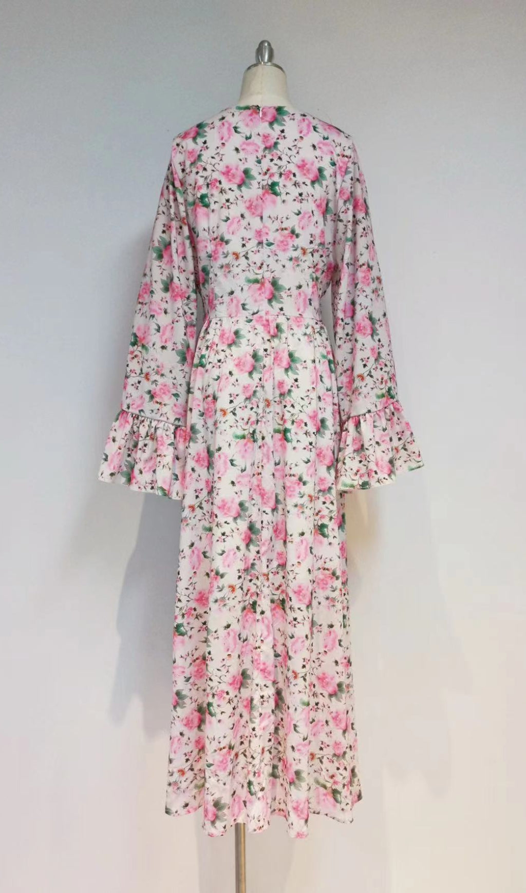 Aracely Pink V-Neck Floral Maxi Dress