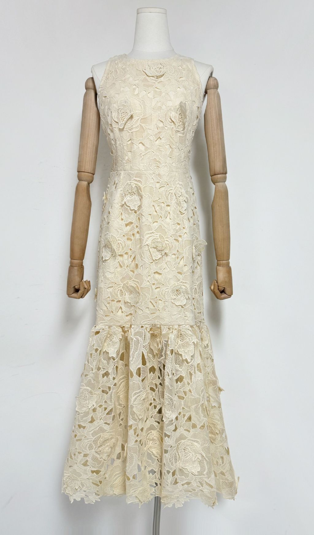 Geraldo Sleeveless Embroidery Maxi Dress