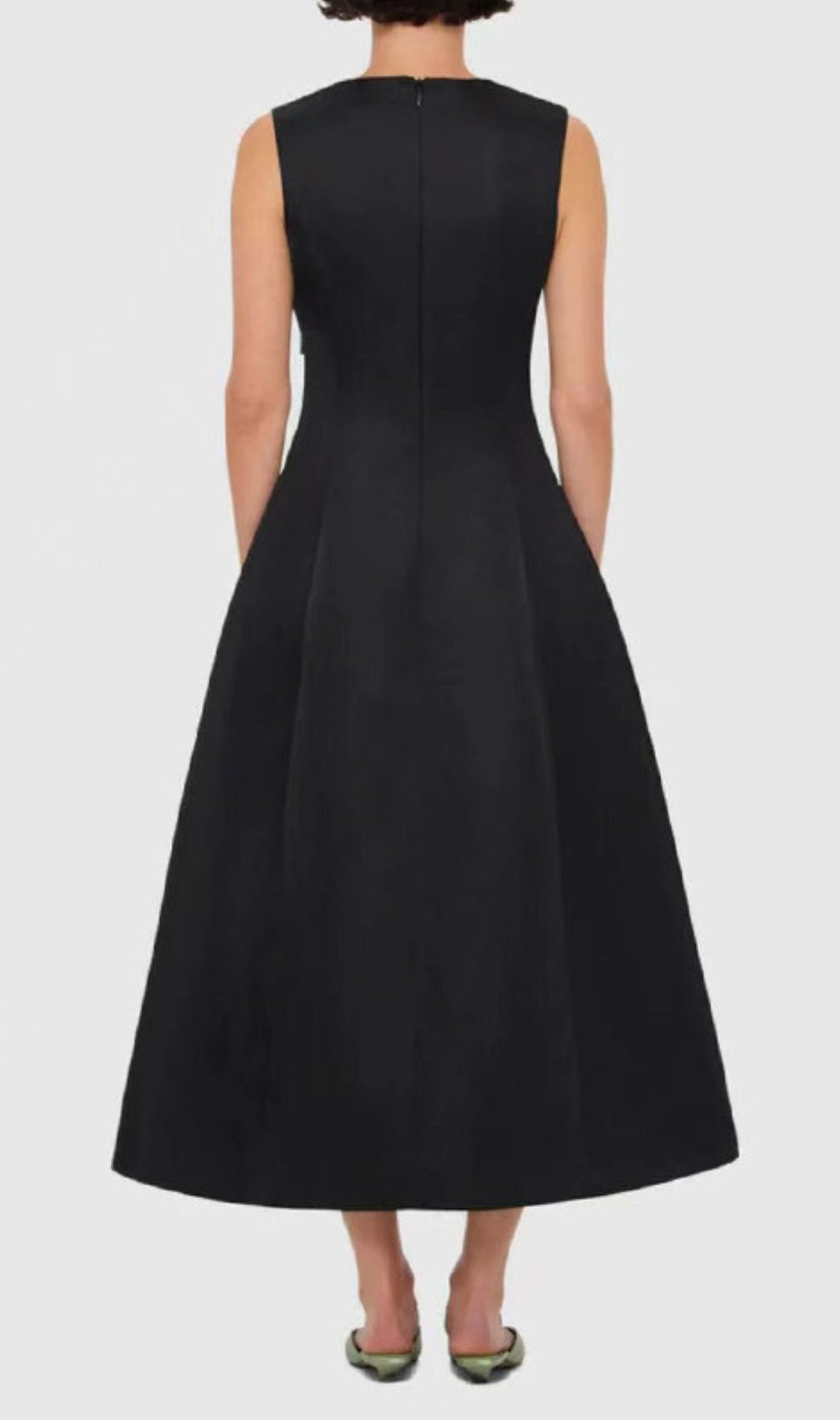 Gigi Flower Embroidery Midi Dress