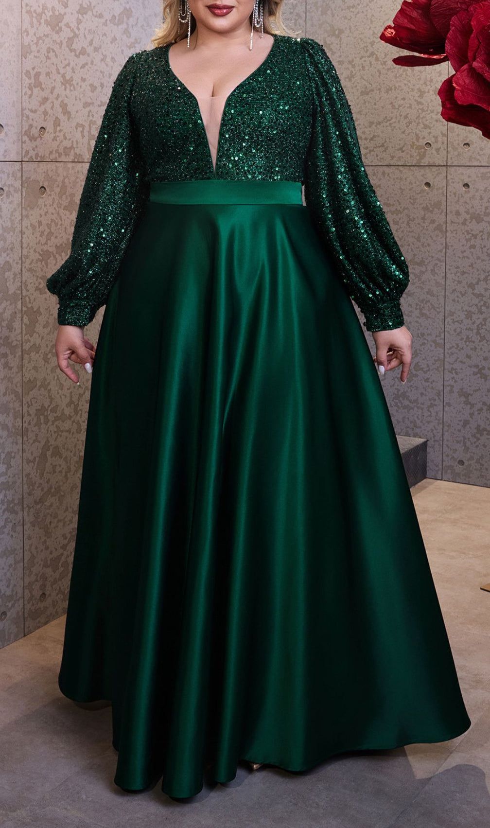 Hendrika Dazzling Emerald Green Sequin Plus Size Maxi Dress with Long Sleeves