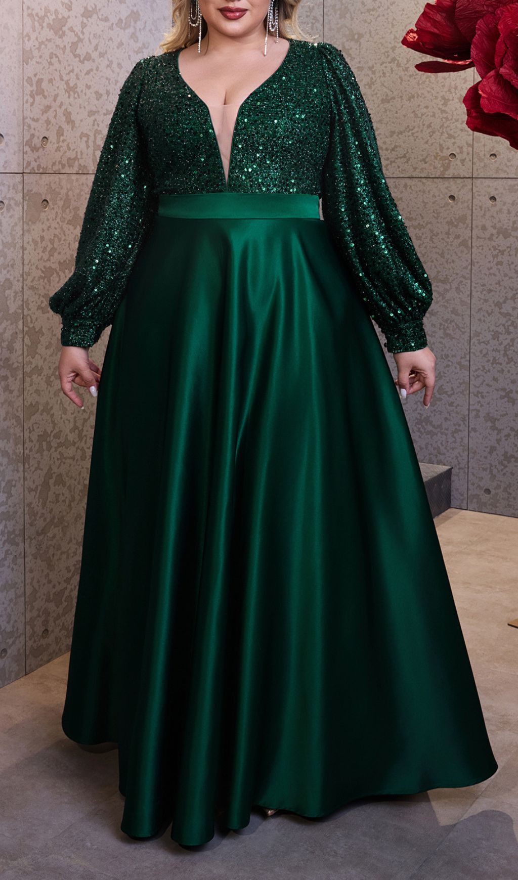 Hendrika Dazzling Emerald Green Sequin Plus Size Maxi Dress with Long Sleeves